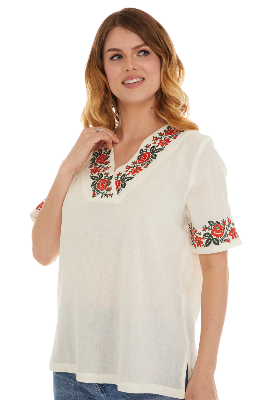 Şile Bezi Kısa Kol Krem Gül Nakışlı Bluz 
