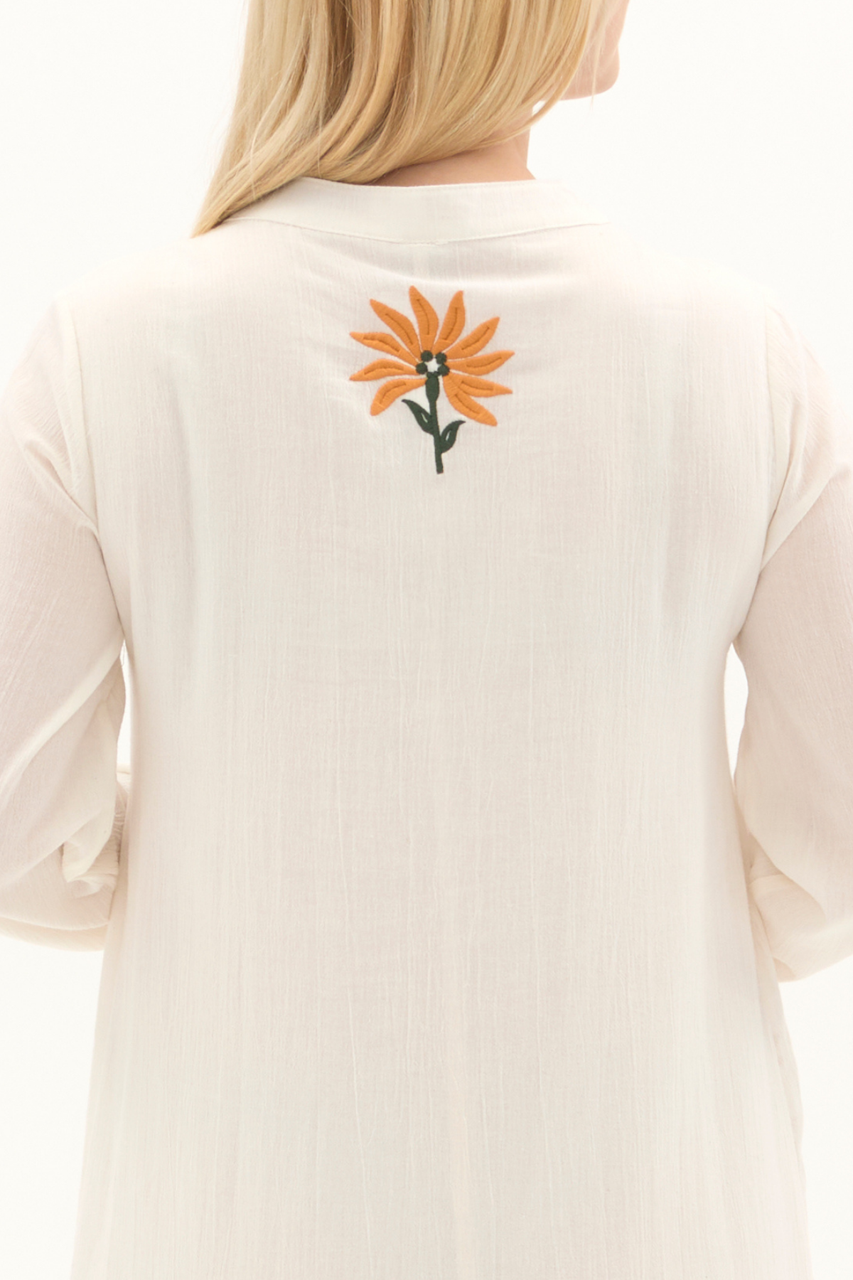 Şile Bezi Krem Uzun Kol Nakışlı Uzun Yazlık Elbise