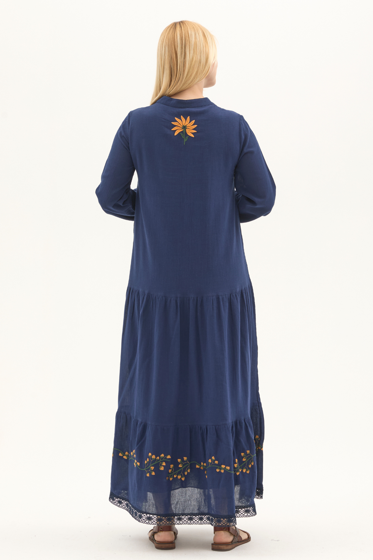 Şile Bezi Lacivert Uzun Kol Nakışlı Uzun Yazlık Elbise