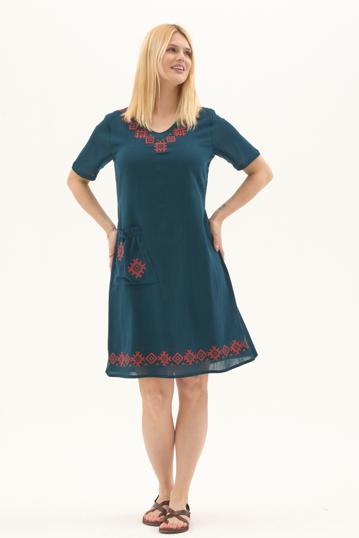 Şile Bezi Petrol Kısa Kol Kruvaze Yaka Nakışlı Yazlık Midi Elbise