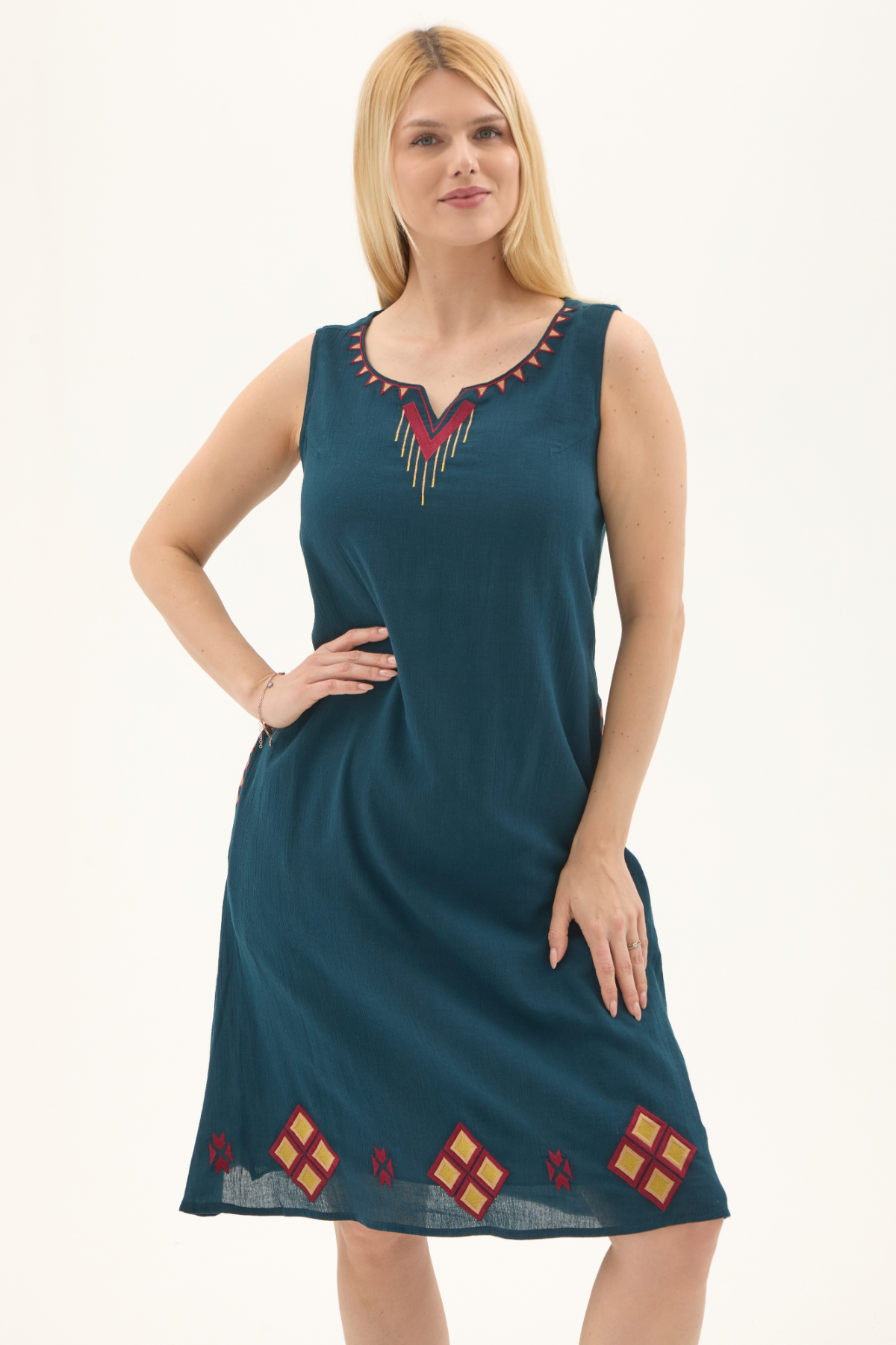 Şile Bezi Petrol Kolsuz Nakışlı Otantik Yazlık Elbise