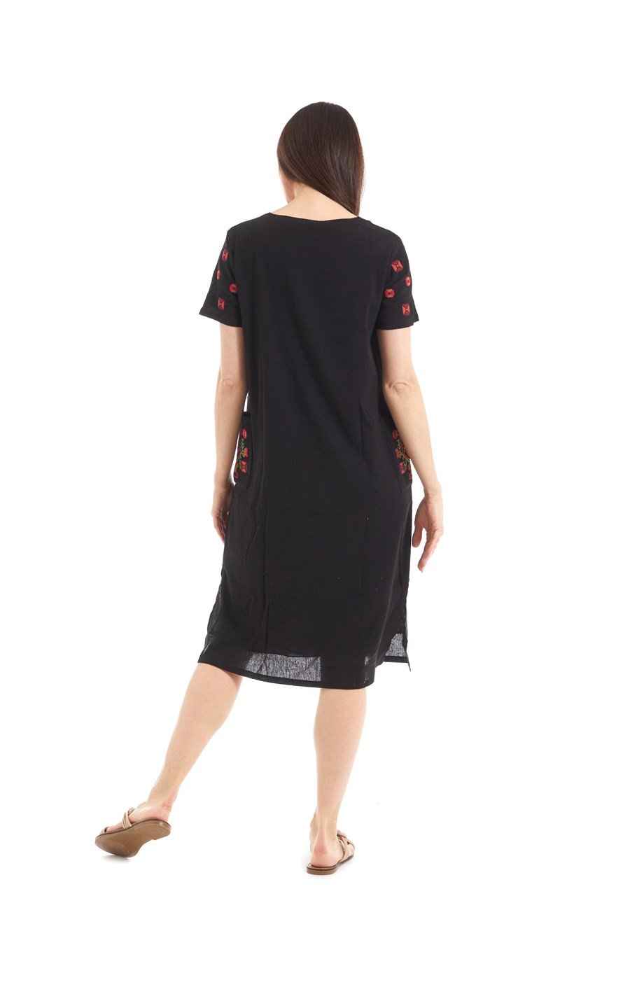 Şile Bezi Siyah Nakışlı Cepli Elbise