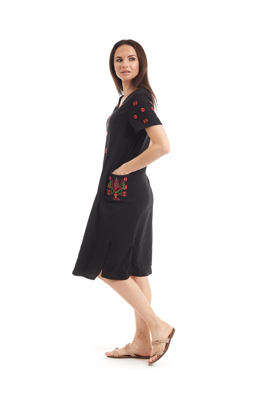 Şile Bezi Siyah Nakışlı Cepli Elbise