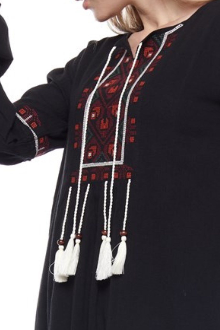 Şile Bezi Siyah Uzun Kollu Püsküllü Elbise