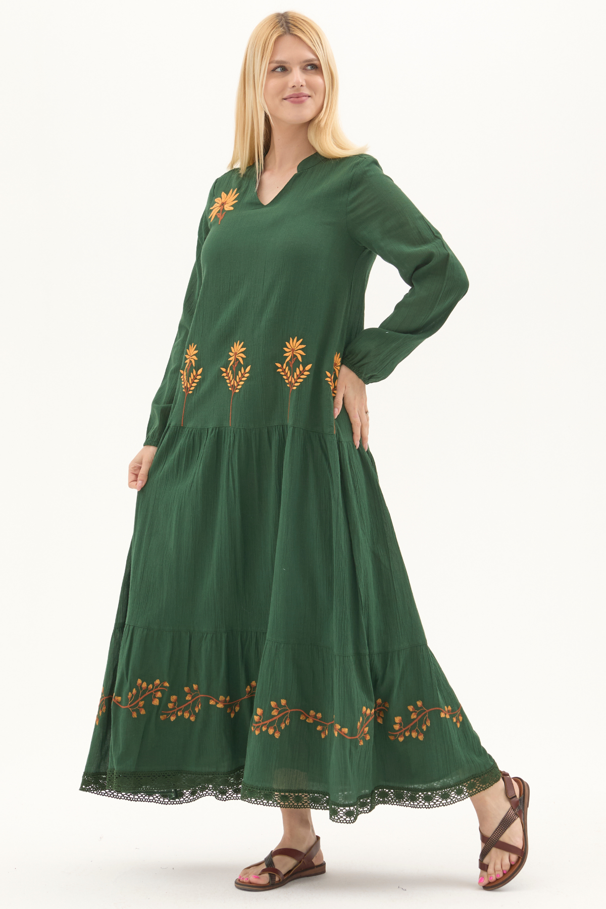Şile Bezi Yeşil Uzun Kol Nakışlı Uzun Yazlık Elbise