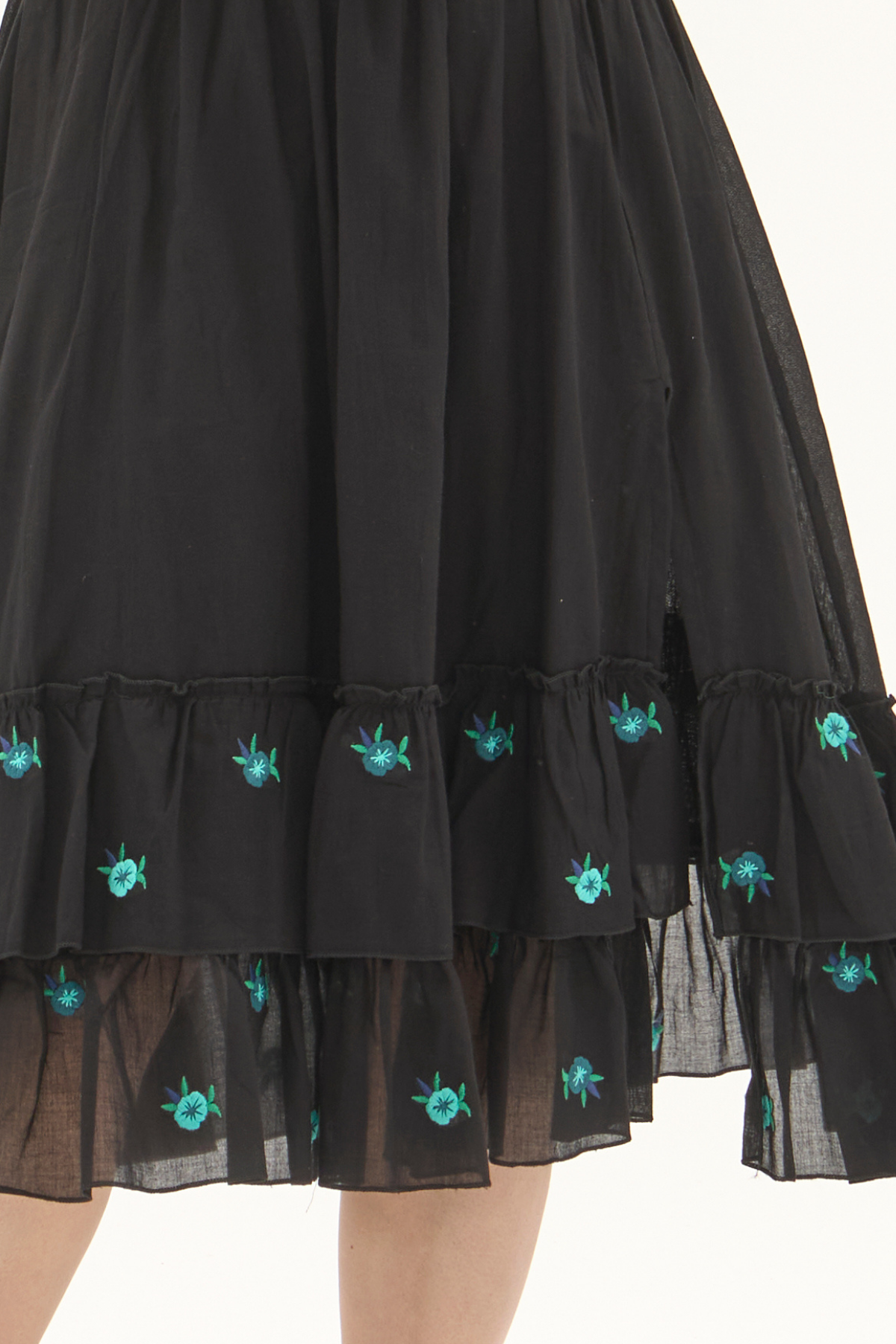 Siyah Vual Nakışlı Yazlık Uzun Etek