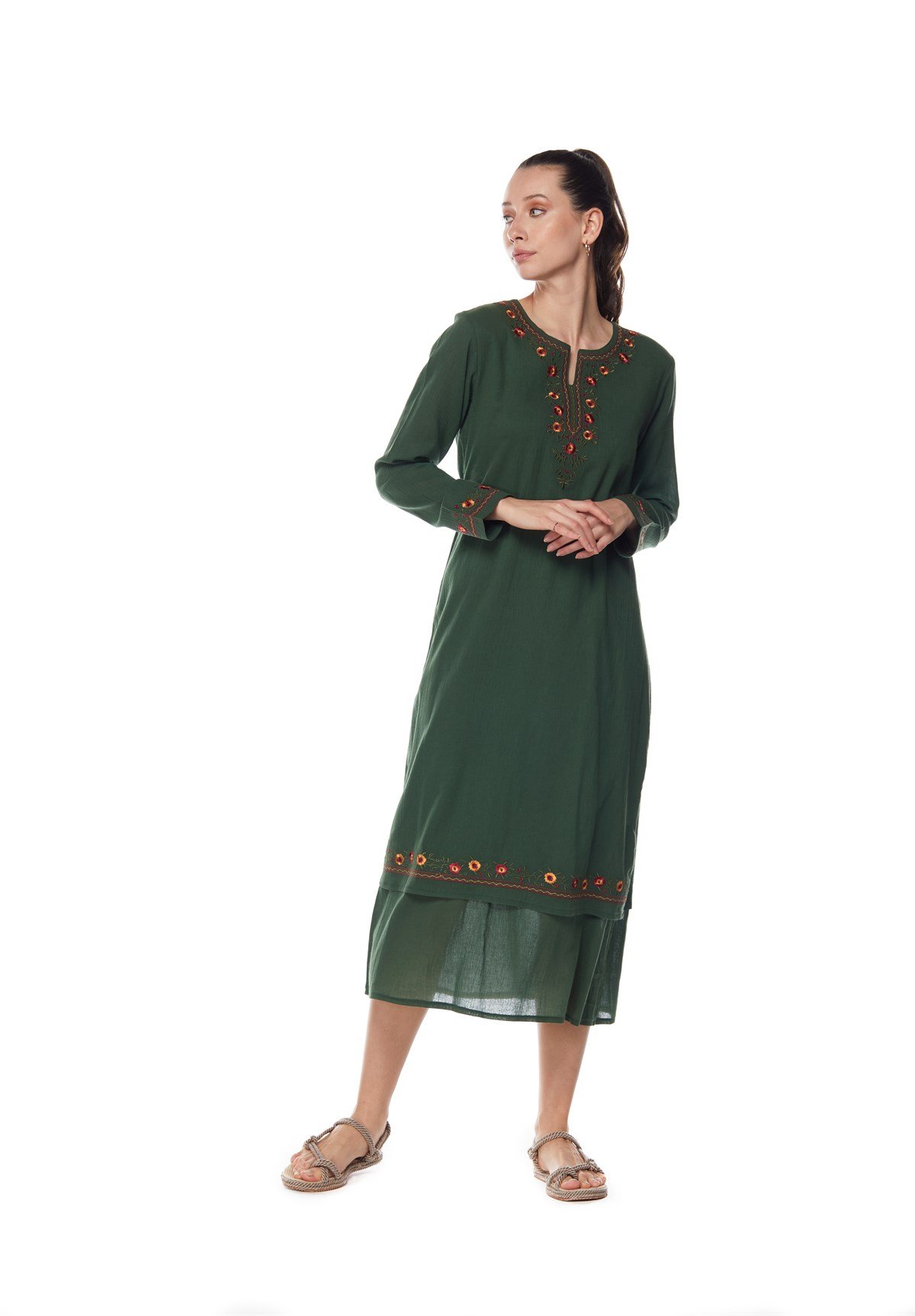 Yeşil Uzun Kollu  Nakışlı Katlı Elbise