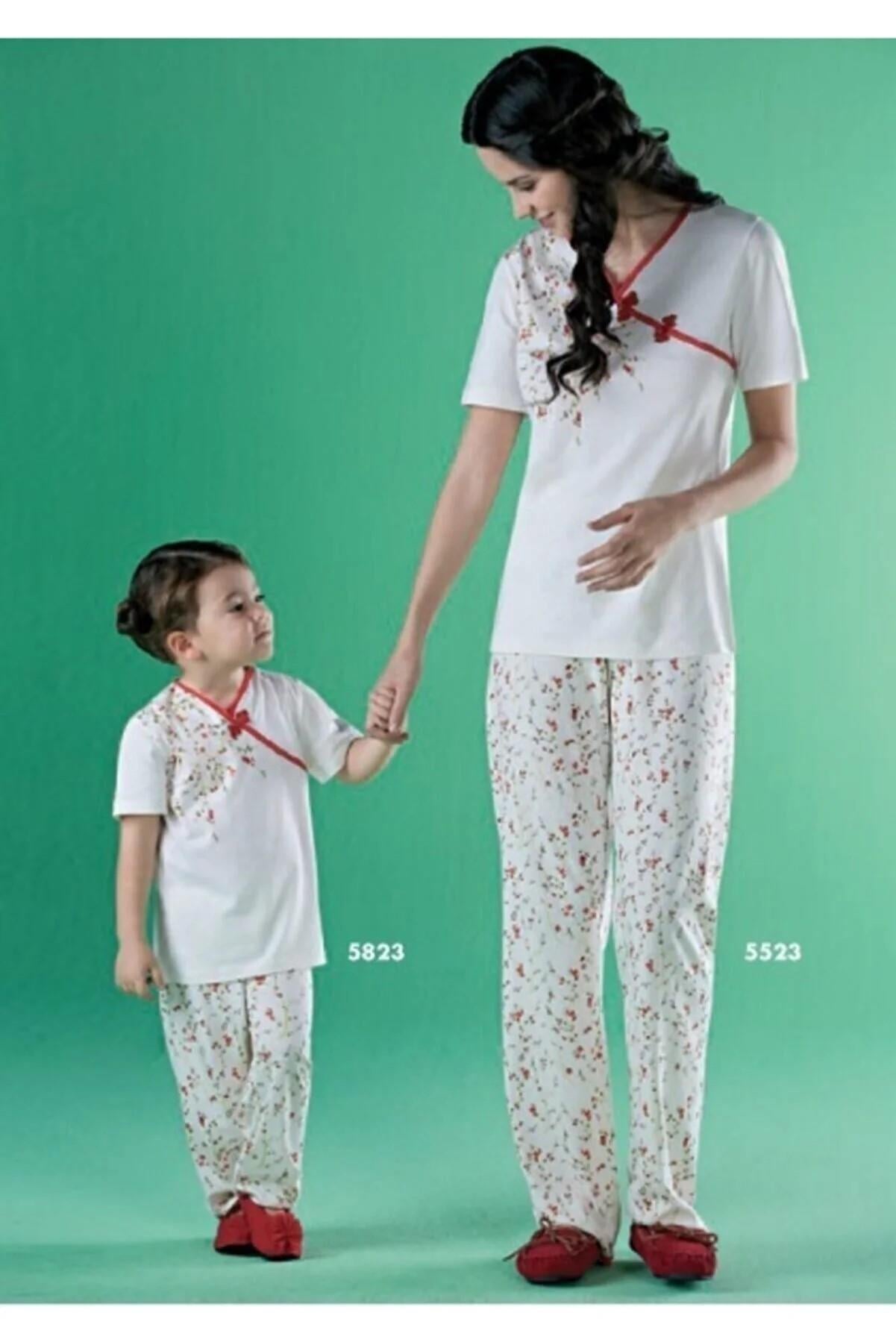 BAYAN KISA KOLLU PİAMA SETİ