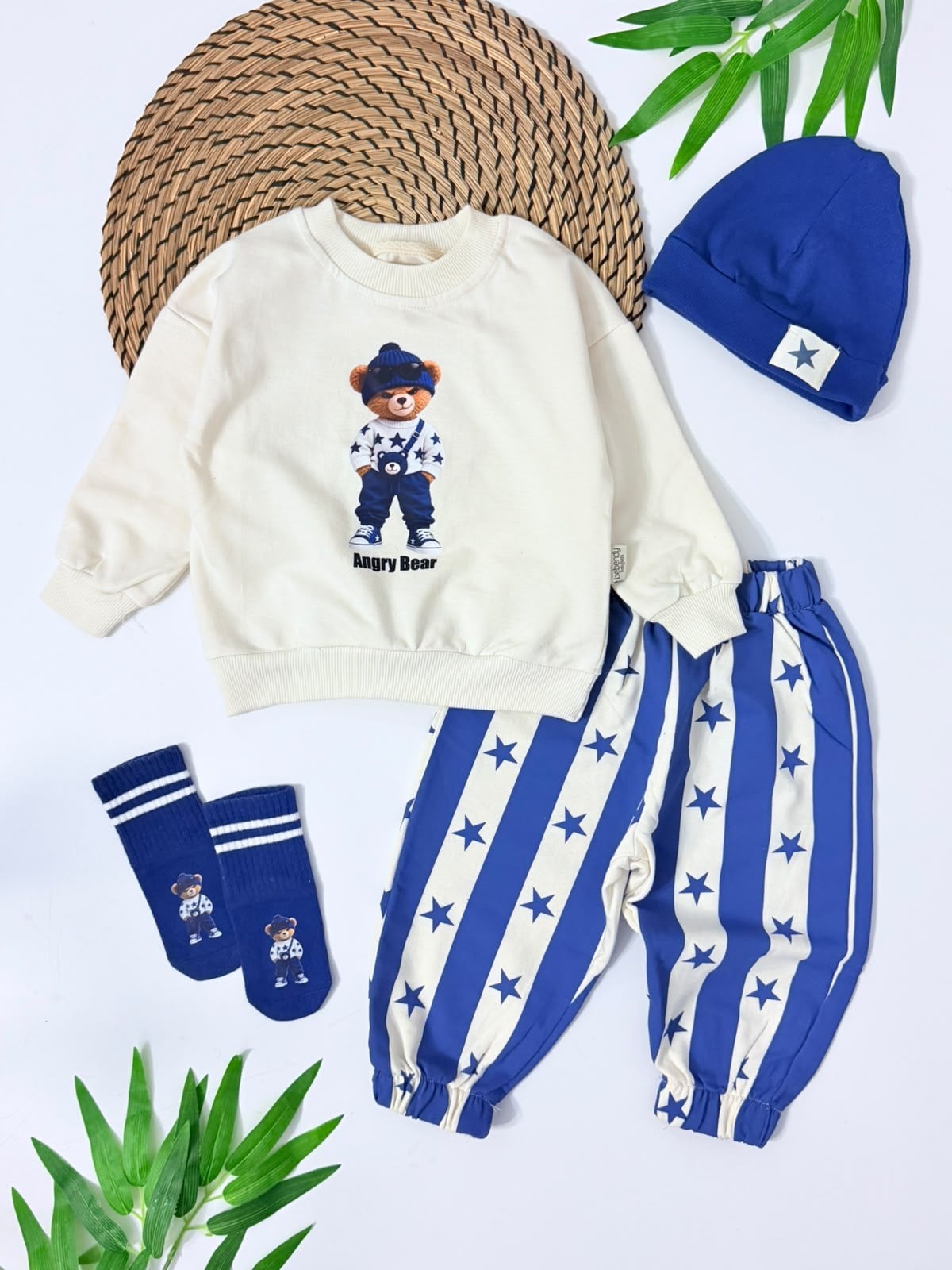 Angry Bear Baskılı Alt-Üst Takım ,Şapka & Çorap 4'lü Set
