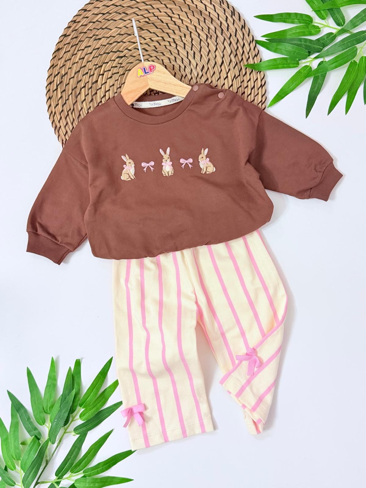 Bunny Nakış Detaylı Sweatshirt - Pantolon Pinterest Takım