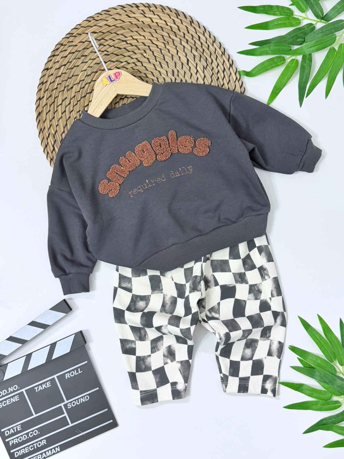Snuggless Panç Nakışlı Damalı Oversize Eşofman Takımı 