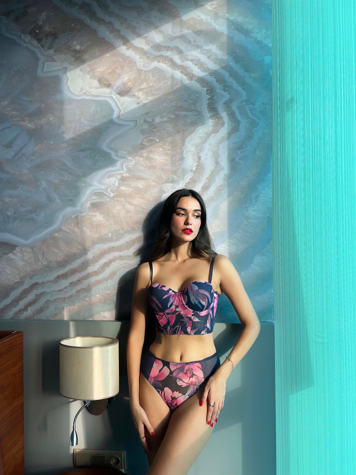 Baskılı Korseli Lacivert Sütyen Takımı