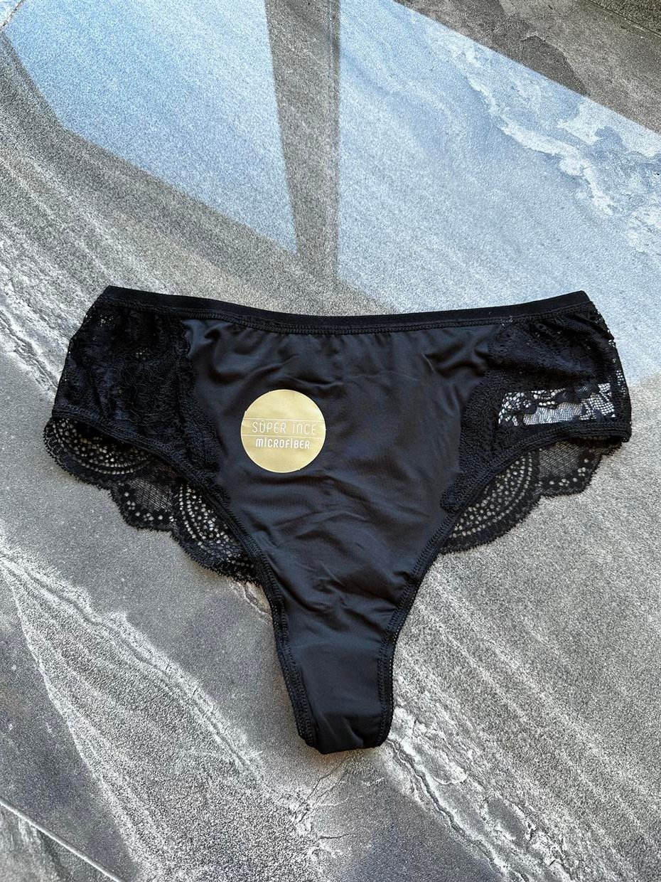 Brazilian Süper ince Siyah Tanga