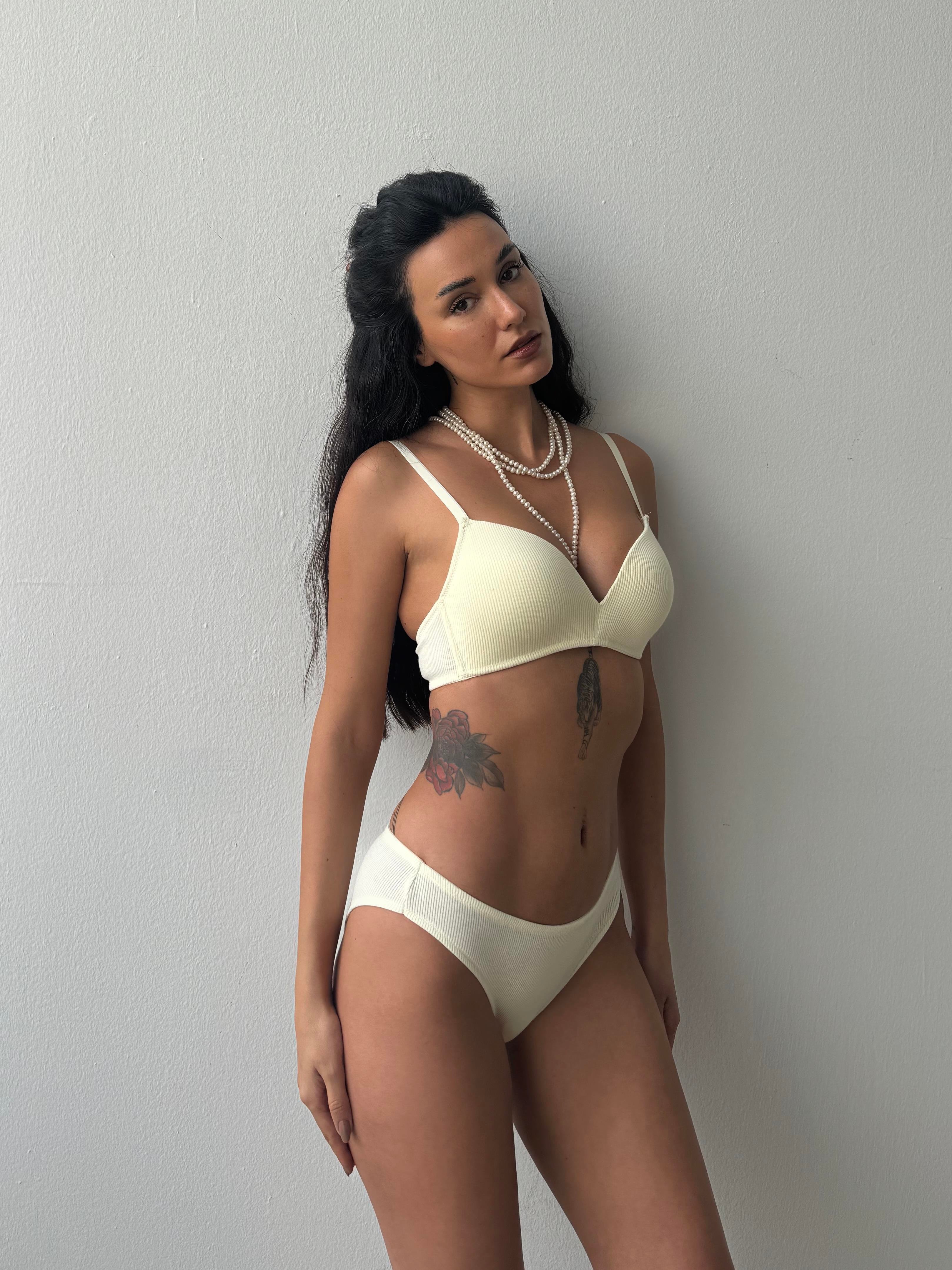 Çizgili Desteksiz Kapsız Balensiz Ekru Sütyen Takımı (701T)