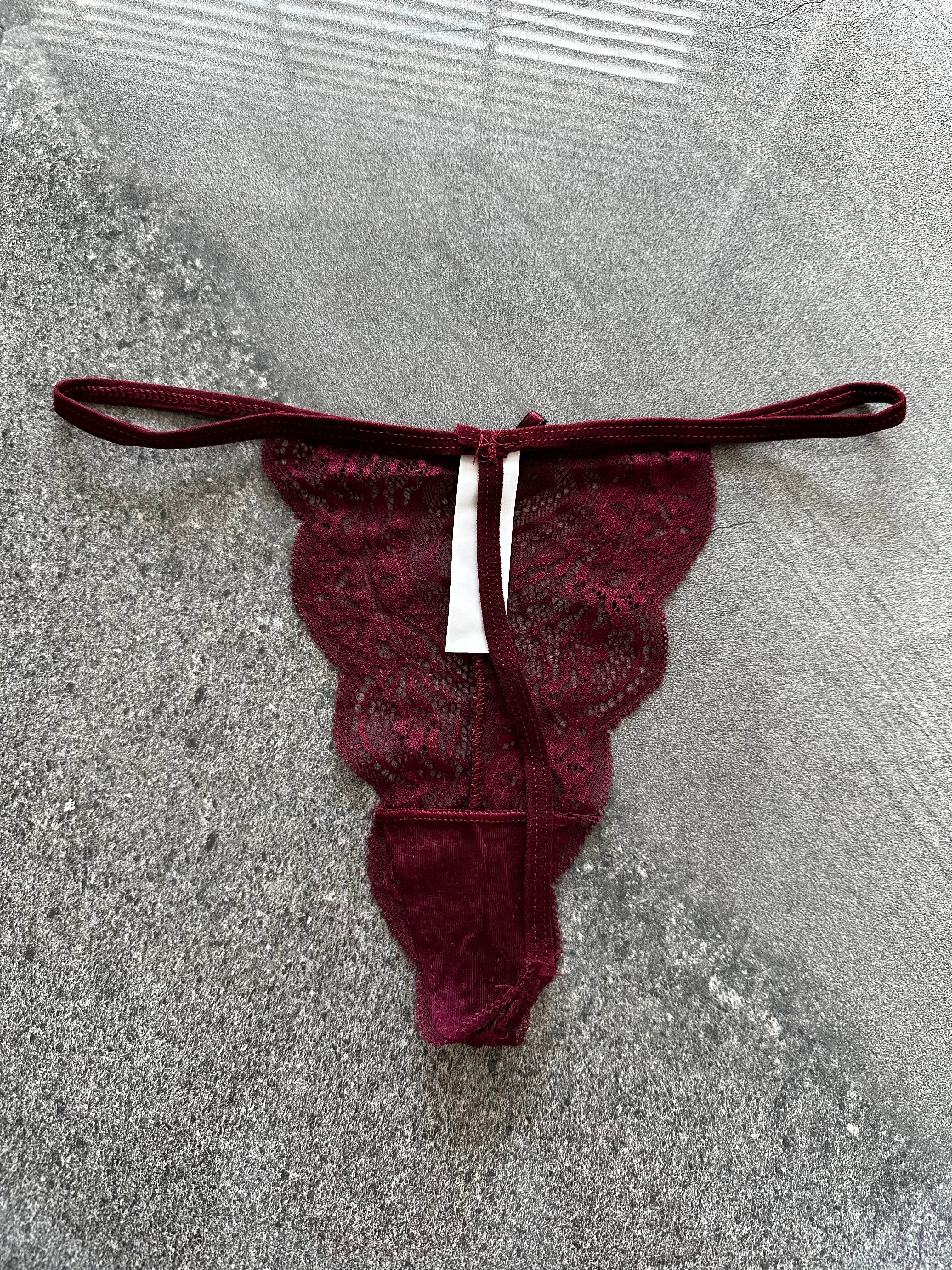 Dantelli İpli Bordo Tanga