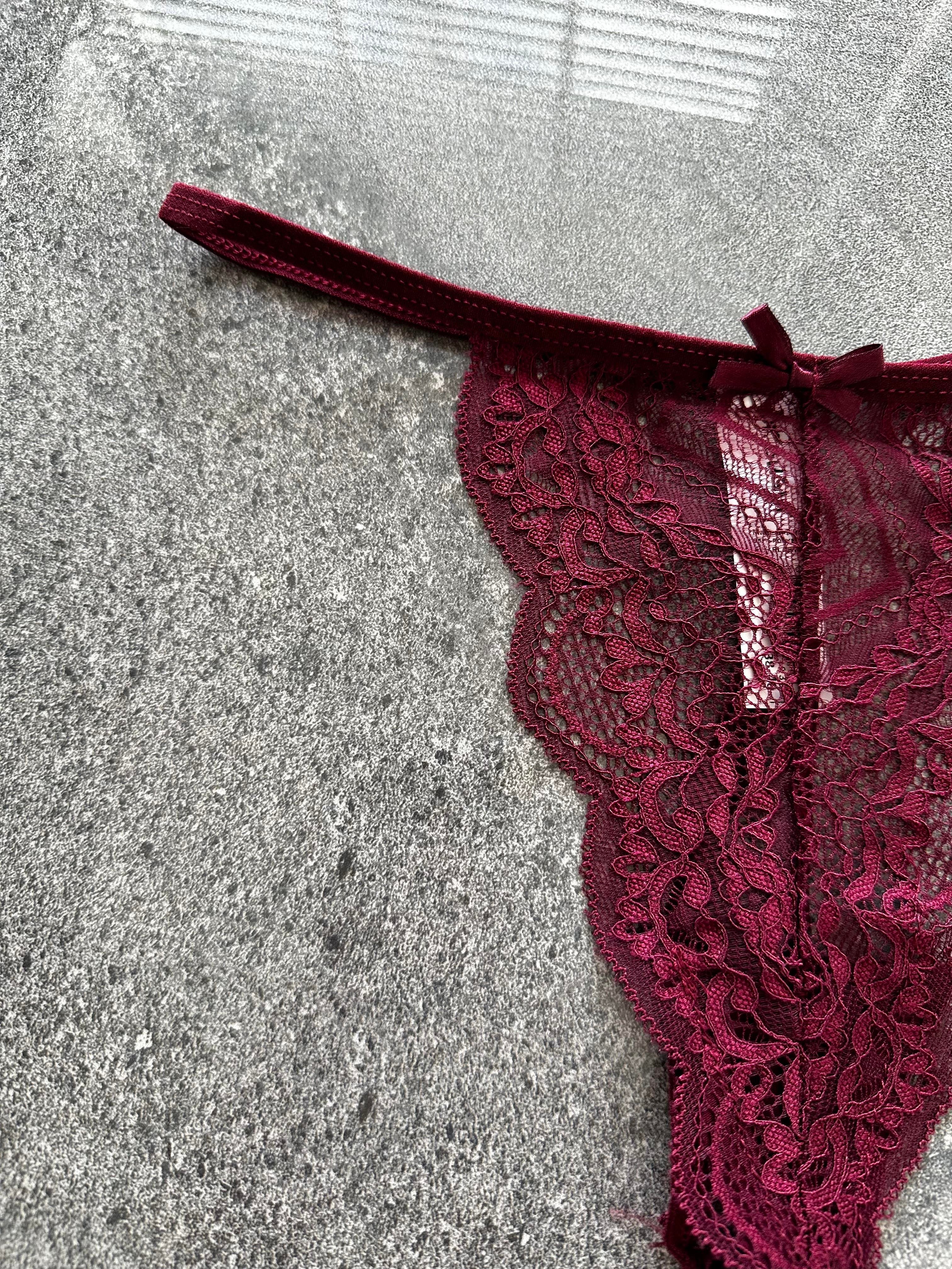 Dantelli İpli Bordo Tanga