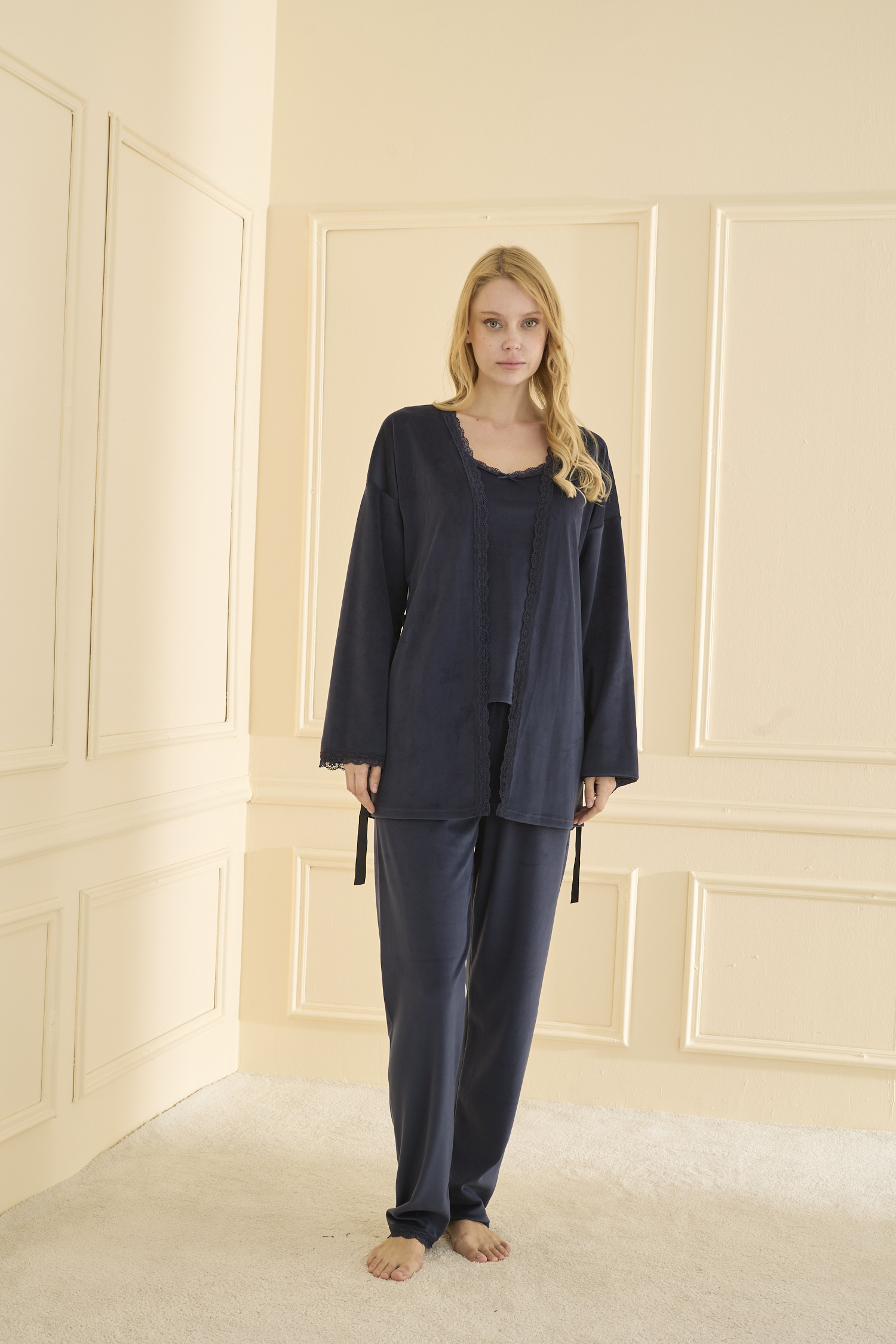 Kadife Lacivert 3'lü Pijama Takımı