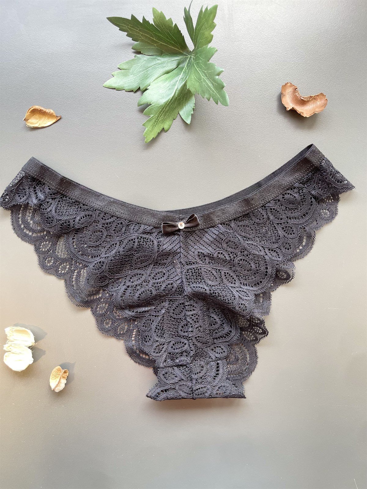 Kadın Siyah Dantelli Külot (4550)