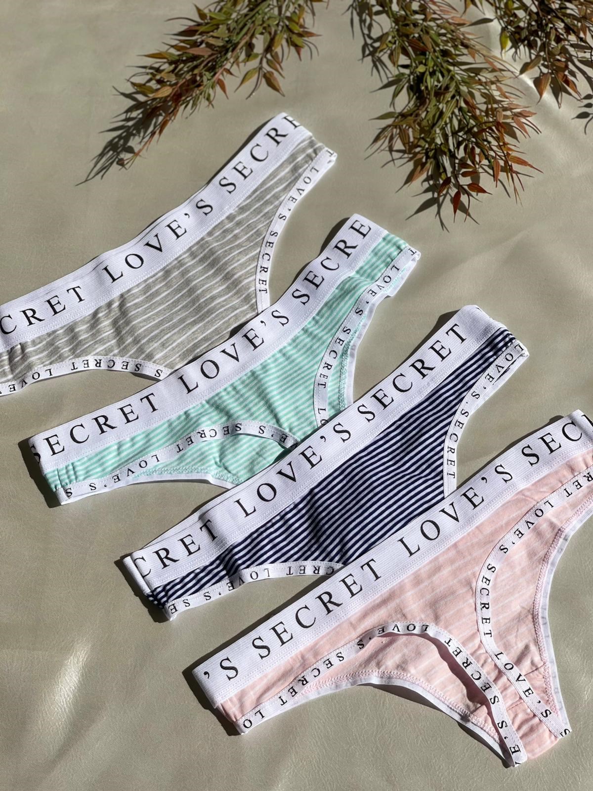 Love's Secret Çizgili Kadın 4'lü Tanga