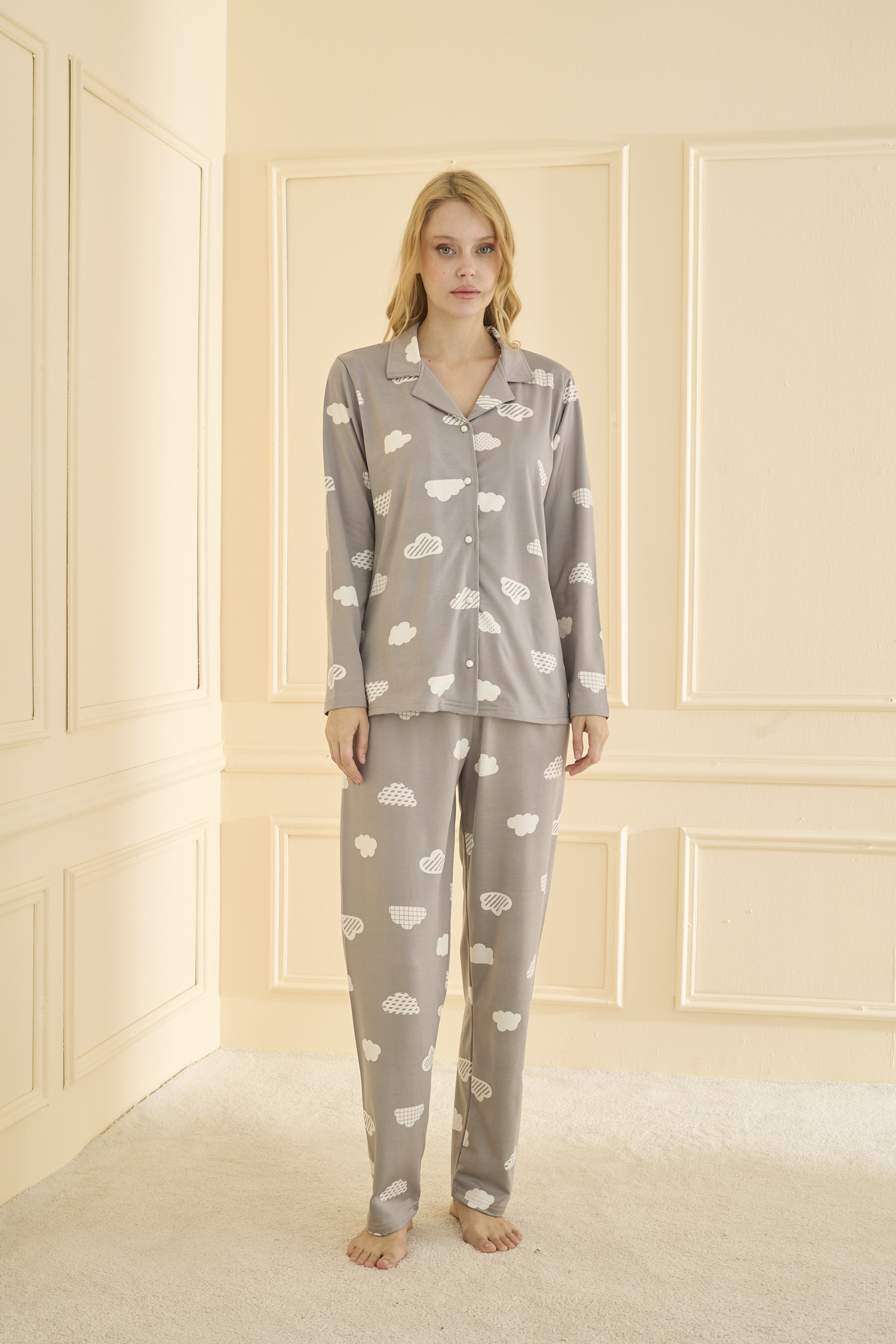 Önden Düğmeli Gri Pijama Takımı 19103