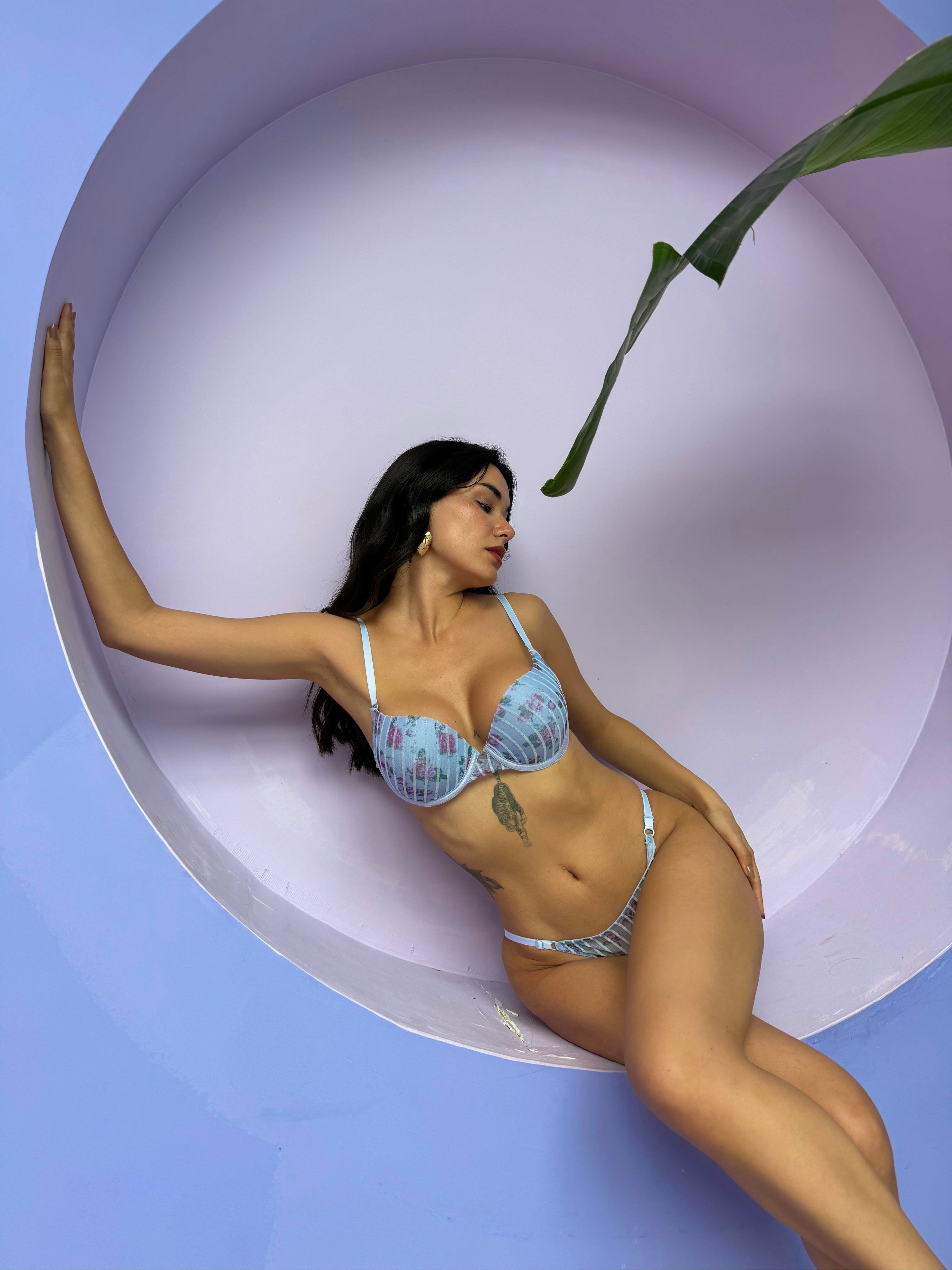 Simli Çiçek Desenli Yarı Destekli Mavi Sütyen Takımı (683T)