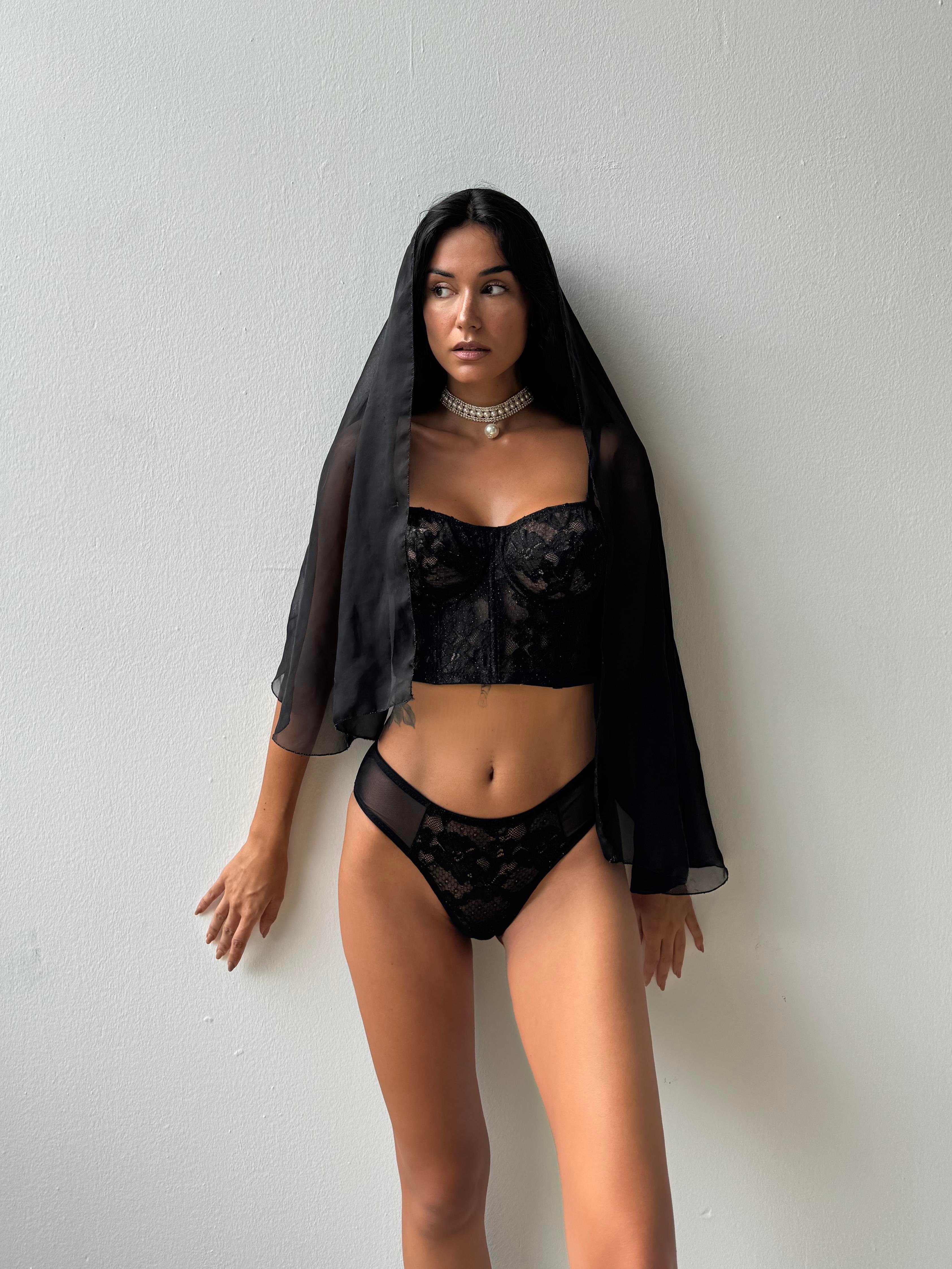 Simli Kapsız Siyah Bustiyer Takım (692T)