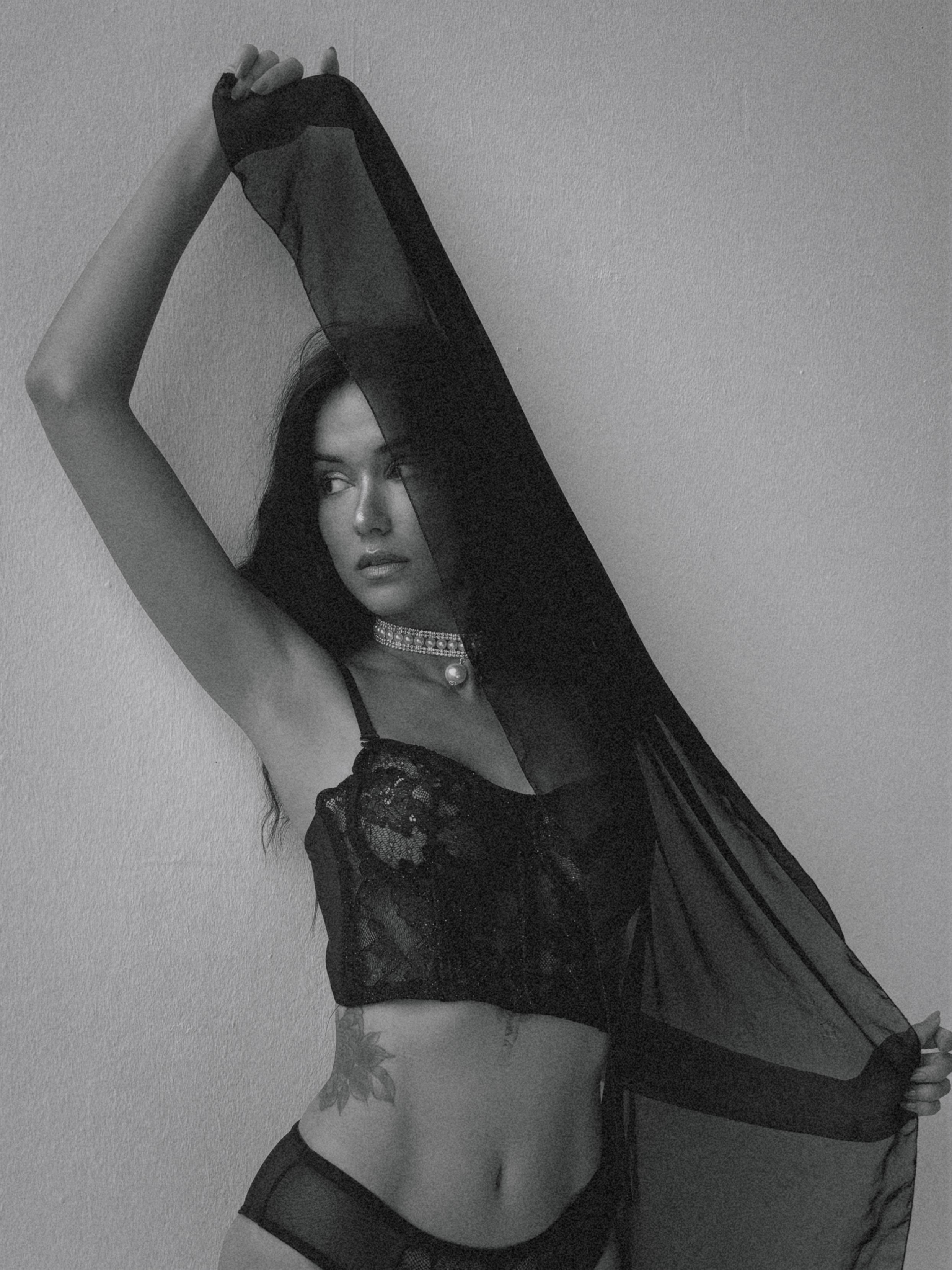 Simli Kapsız Siyah Bustiyer Takım (692T)