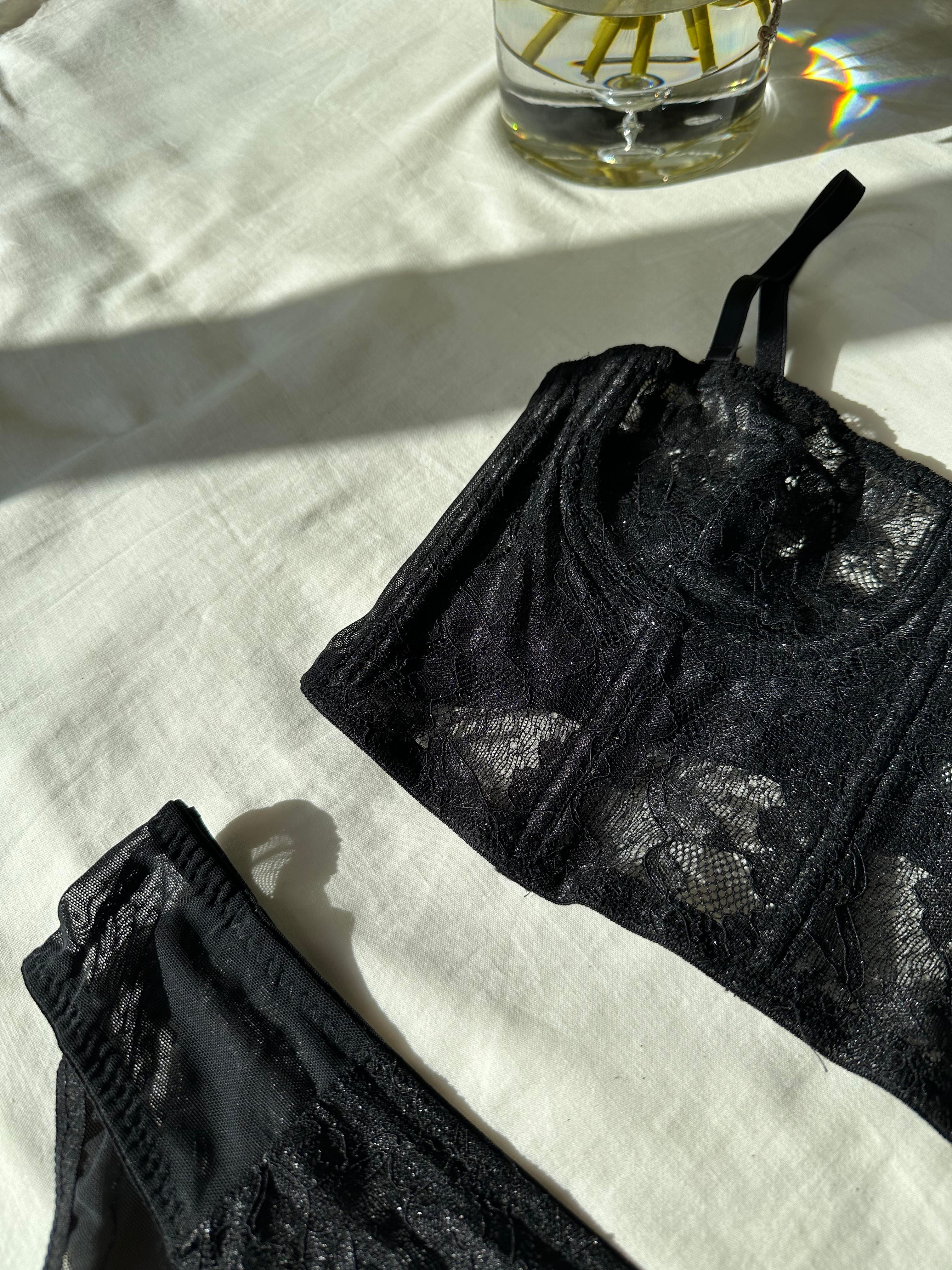 Simli Kapsız Siyah Bustiyer Takım (692T)