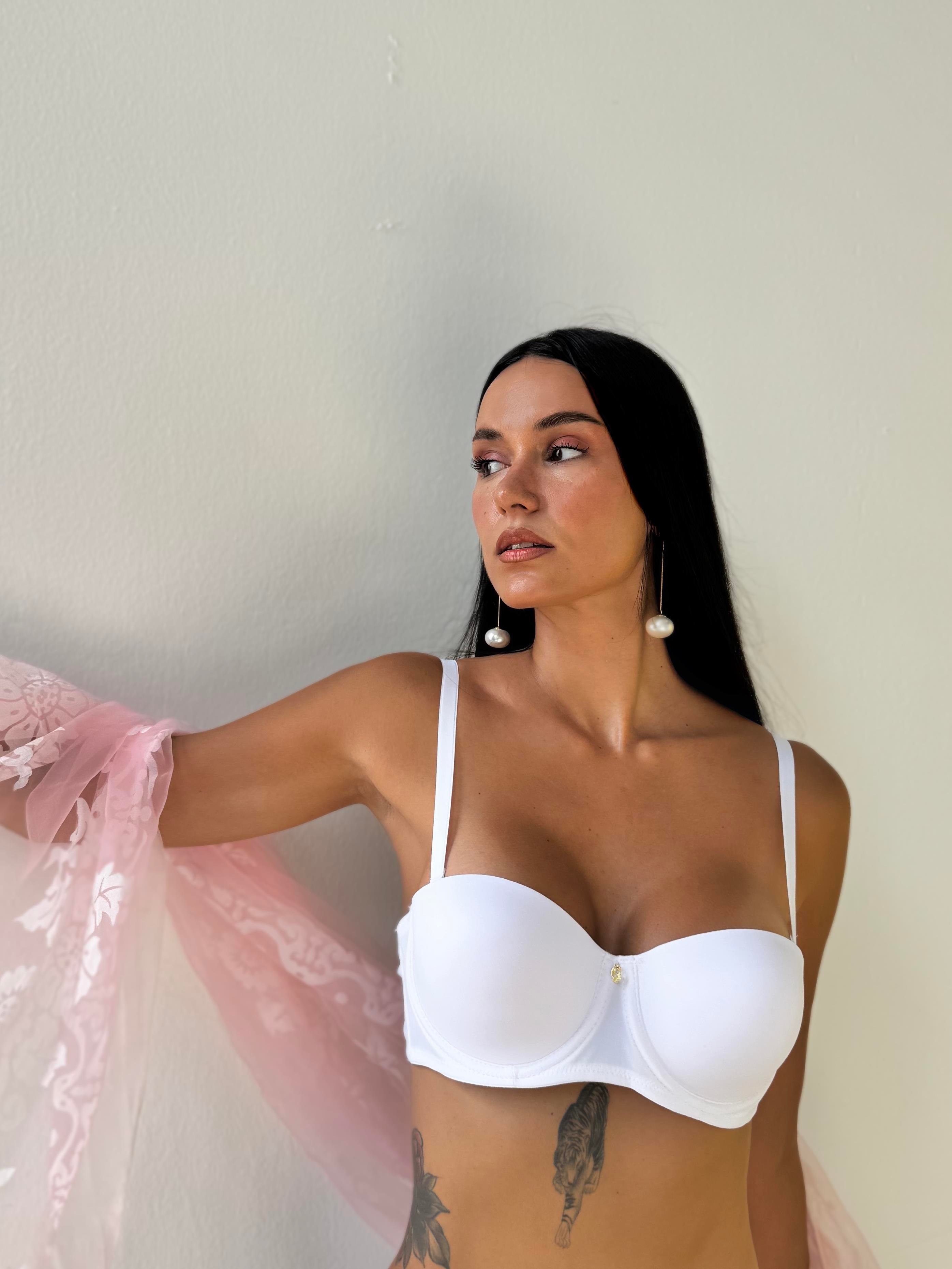 Slikonlu Straplez Destekli Beyaz Sütyen (728)