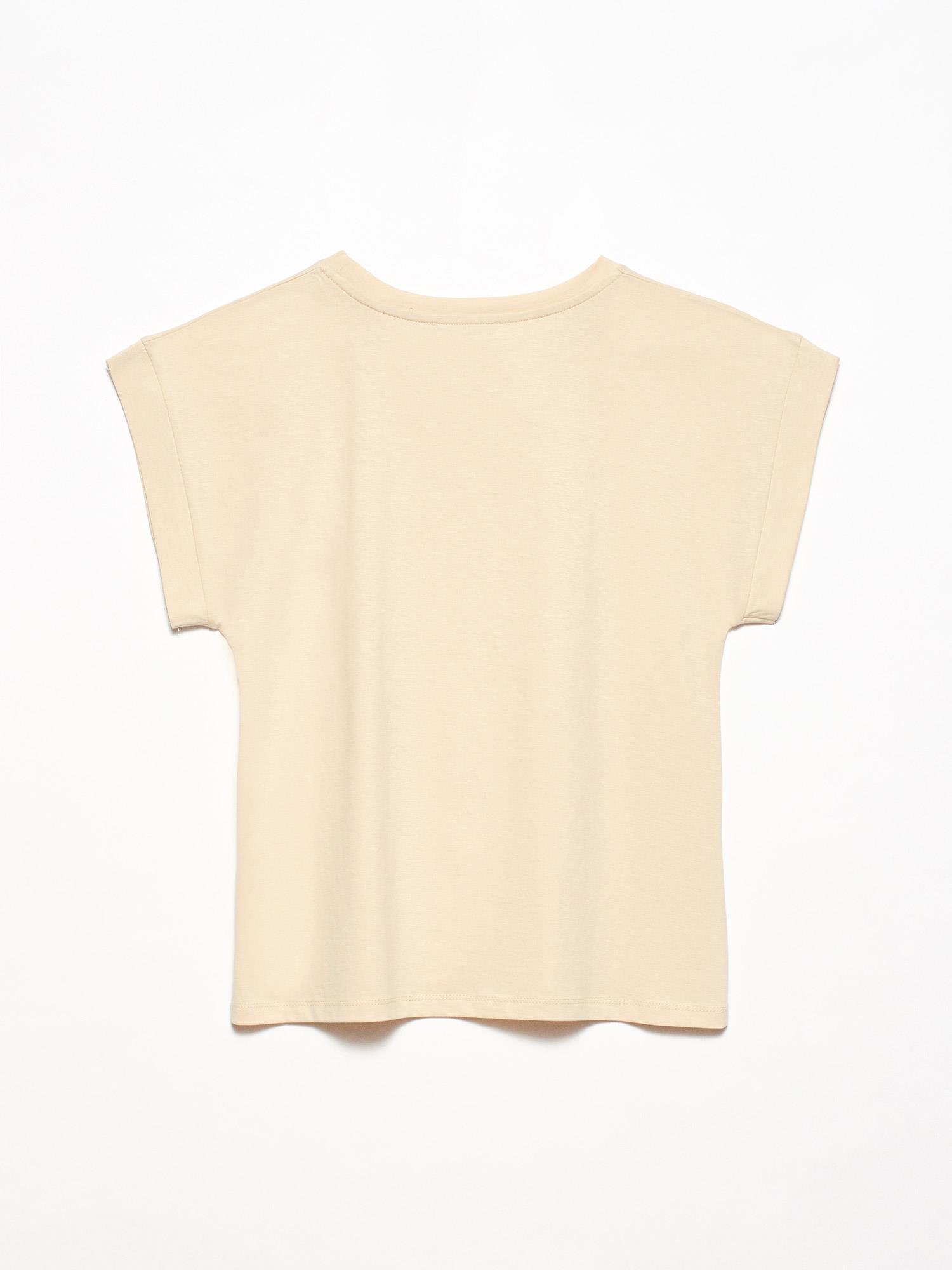 Dilvin Bej Bisiklet Yaka Penye Kadın T-Shirt 3504KADIN T-SHIRT