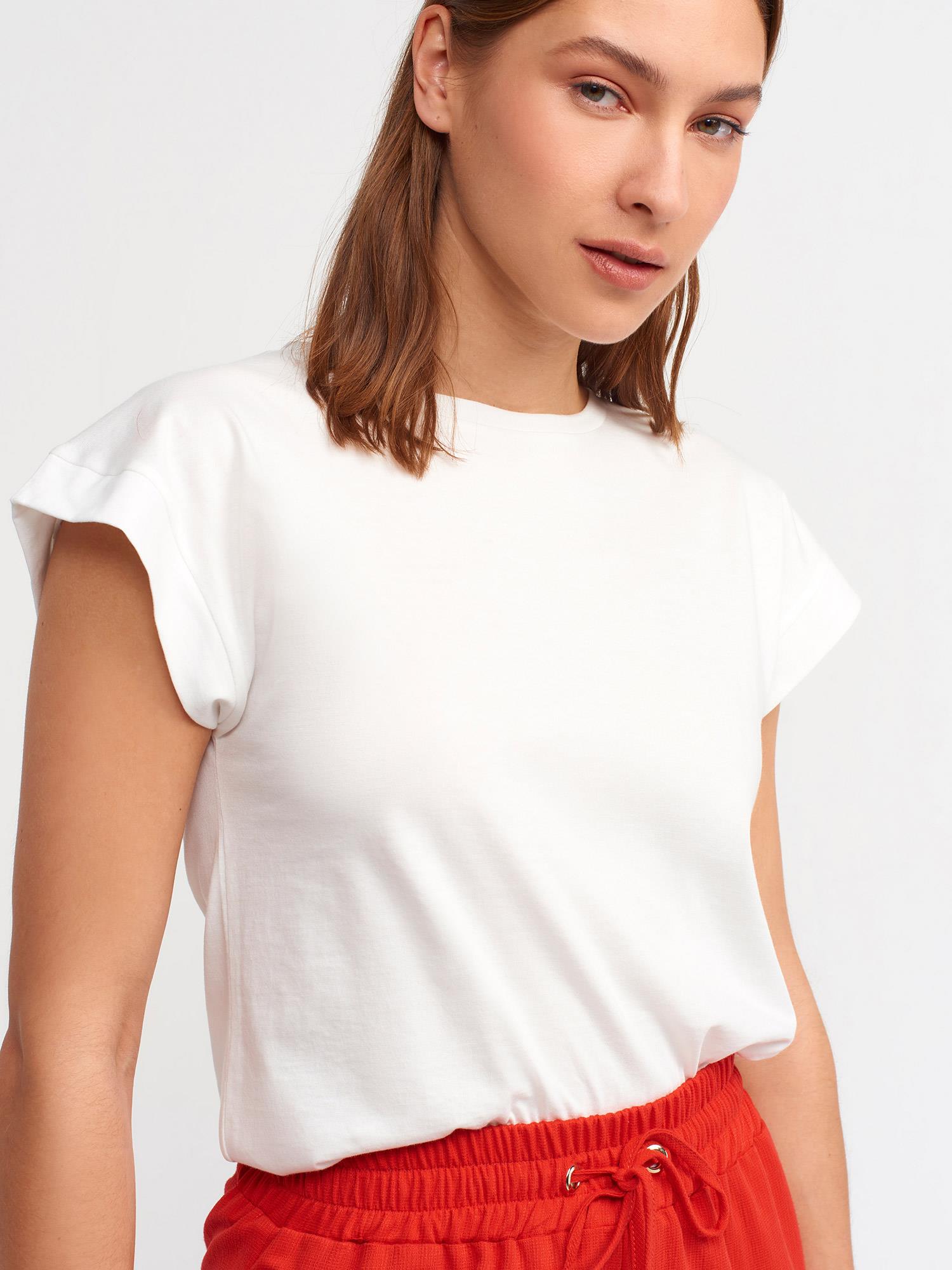 Dilvin Ekru Bisiklet Yaka Penye Kadın T-Shirt 3504KADIN T-SHIRT