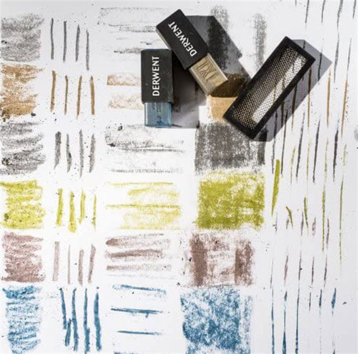 Derwent XL Graphite Block Kalın Grafit Füzen 6'lı Teneke KutuDerwent XL Graphite BlocksFüzenDerwent