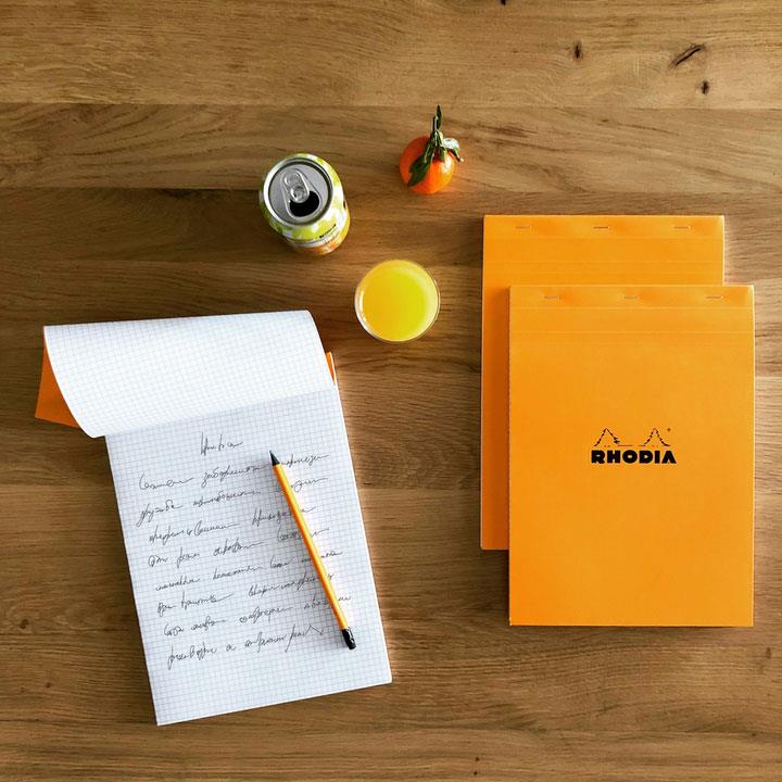 Rhodia Basic Üstten Zımbalı Bloknot A4 Kareli TuruncuRhodia Basic Üstten Zımbalı Bloknot A4 Kareli TuruncuDefterRHODIA