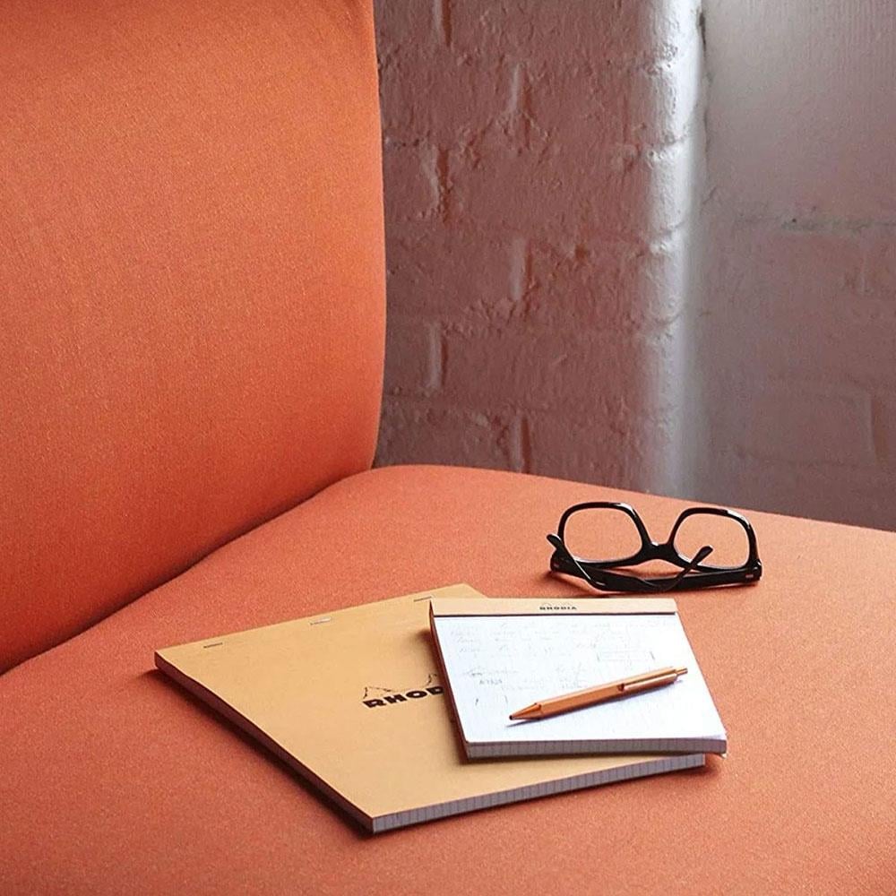 Rhodia Basic Üstten Zımbalı Bloknot A6 Kareli TuruncuRhodia Basic Üstten Zımbalı Bloknot A6 Kareli TuruncuDefterRHODIA