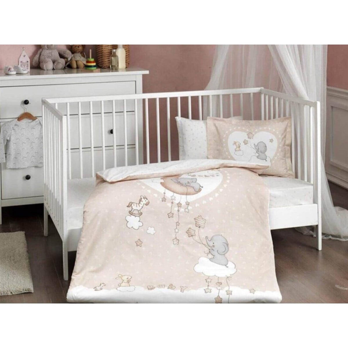 Bebek Nevresim TakımlarıTAÇ881990201HİLAL TEKSTİL VE DERİ ÜRÜNLERİ GIDA SAN. TİC. LTD. ŞTİ.TAÇ LOVE BEJ BEBEK NEVRESİM TAKIMI