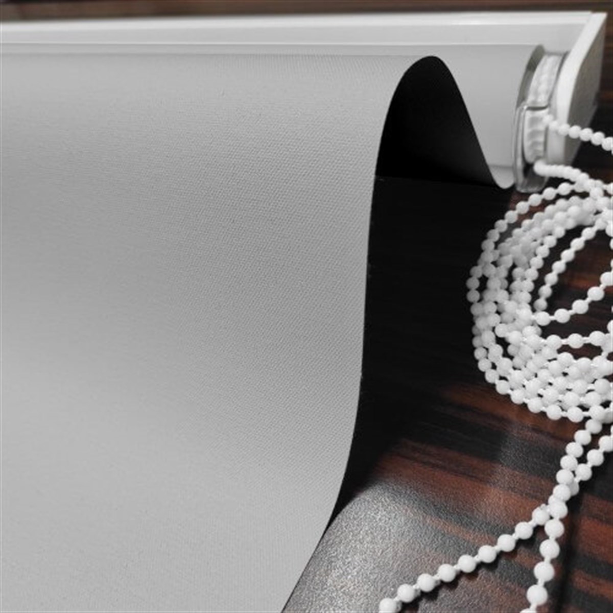 STOR PERDEHİLAL TEKSTİLFB FOCUS BLACKOUTHİLAL TEKSTİL VE DERİ ÜRÜNLERİ GIDA SAN. TİC. LTD. ŞTİ.STOR PERDE FB FOCUS BLACKOUT SERİSİ / 3 FARKLI RENK SEÇENEĞİ