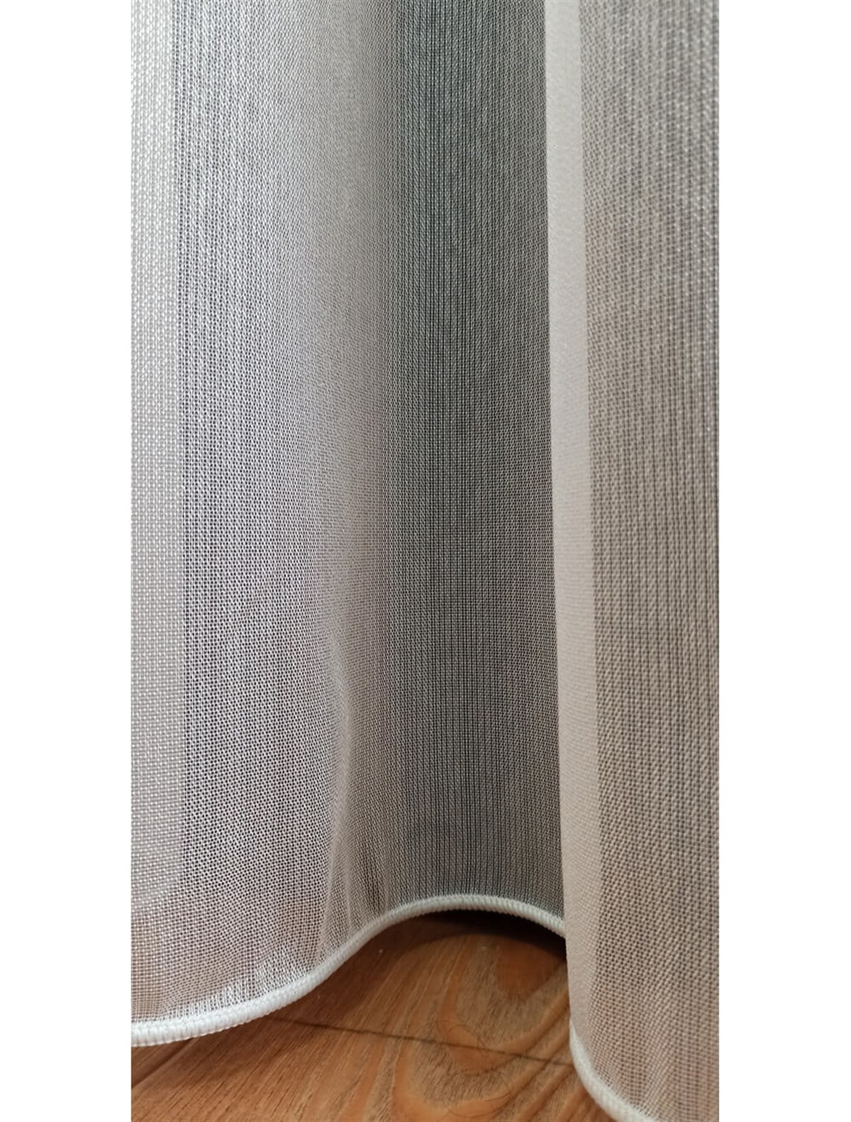 Tül PerdeLİLA0001HİLAL TEKSTİL VE DERİ ÜRÜNLERİ GIDA SAN. TİC. LTD. ŞTİ.LİLA BEREKET 04 ETEĞİ KURŞUNLU DÜZ TÜL PERDE