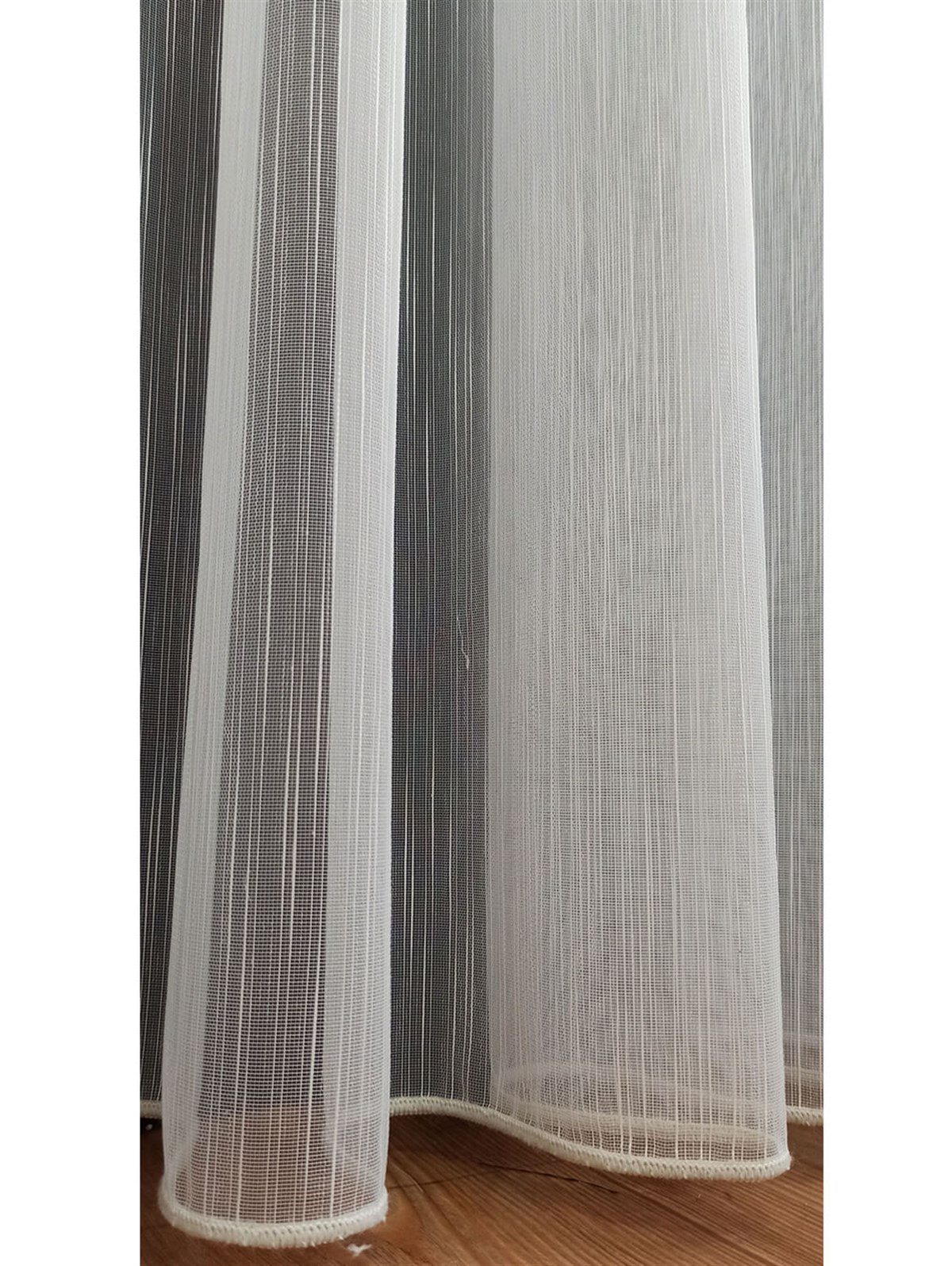 Tül PerdeLİLA0001HİLAL TEKSTİL VE DERİ ÜRÜNLERİ GIDA SAN. TİC. LTD. ŞTİ.LİLA BEREKET 06 ETEĞİ KURŞUNLU DÜZ TÜL PERDE