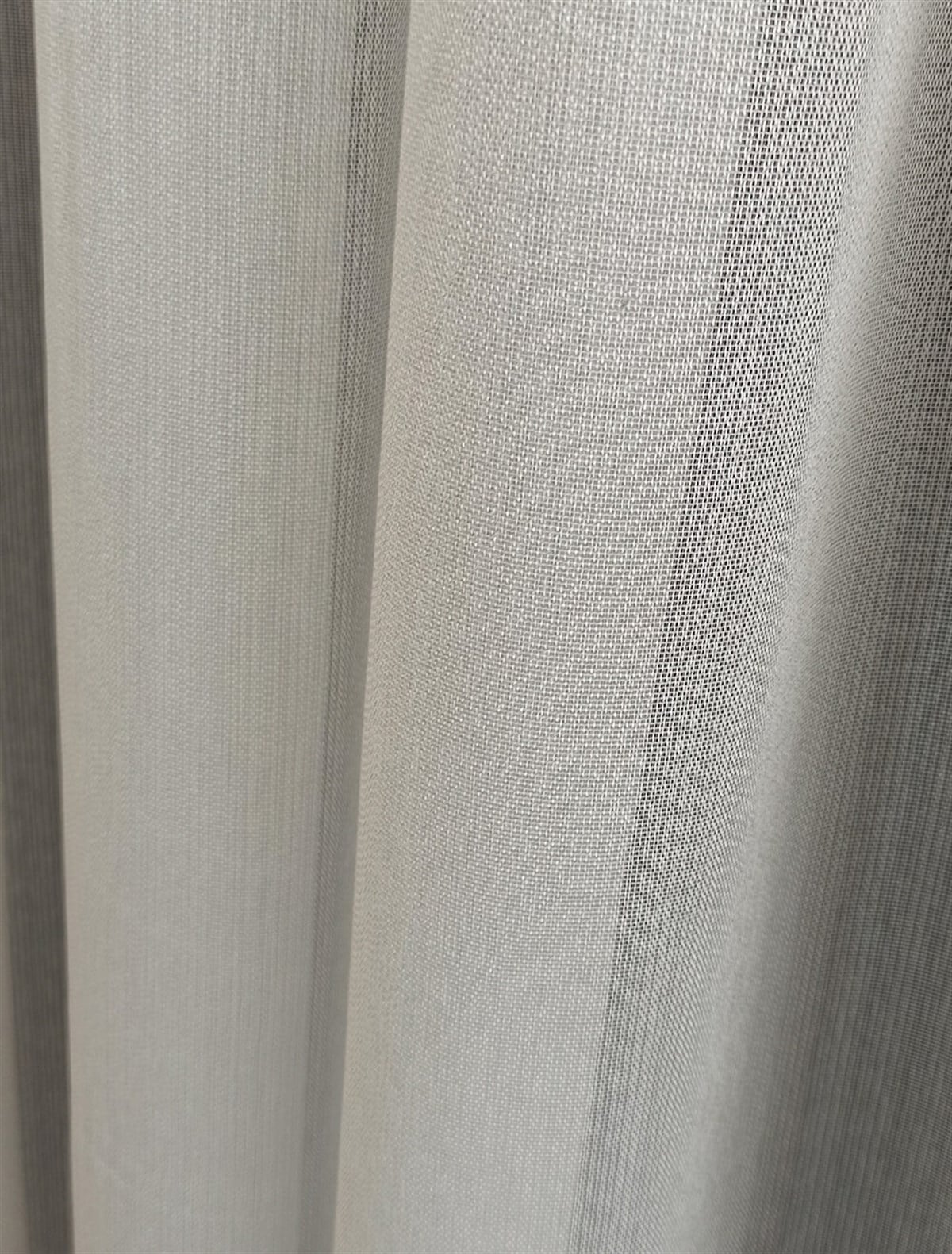 Tül PerdeLİLA0001HİLAL TEKSTİL VE DERİ ÜRÜNLERİ GIDA SAN. TİC. LTD. ŞTİ.LİLA BEREKET 04 ETEĞİ KURŞUNLU DÜZ TÜL PERDE