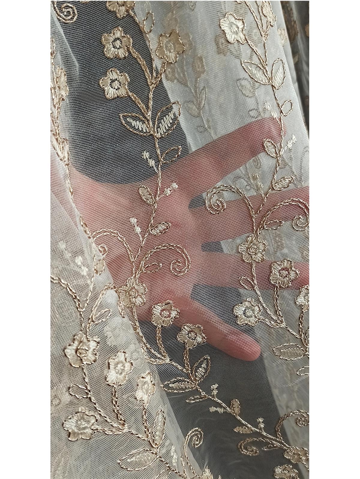 Tül PerdePERFIORE0001HİLAL TEKSTİL VE DERİ ÜRÜNLERİ GIDA SAN. TİC. LTD. ŞTİ.PERFİORE ŞAHESER 07 ALTIN TÜL PERDE