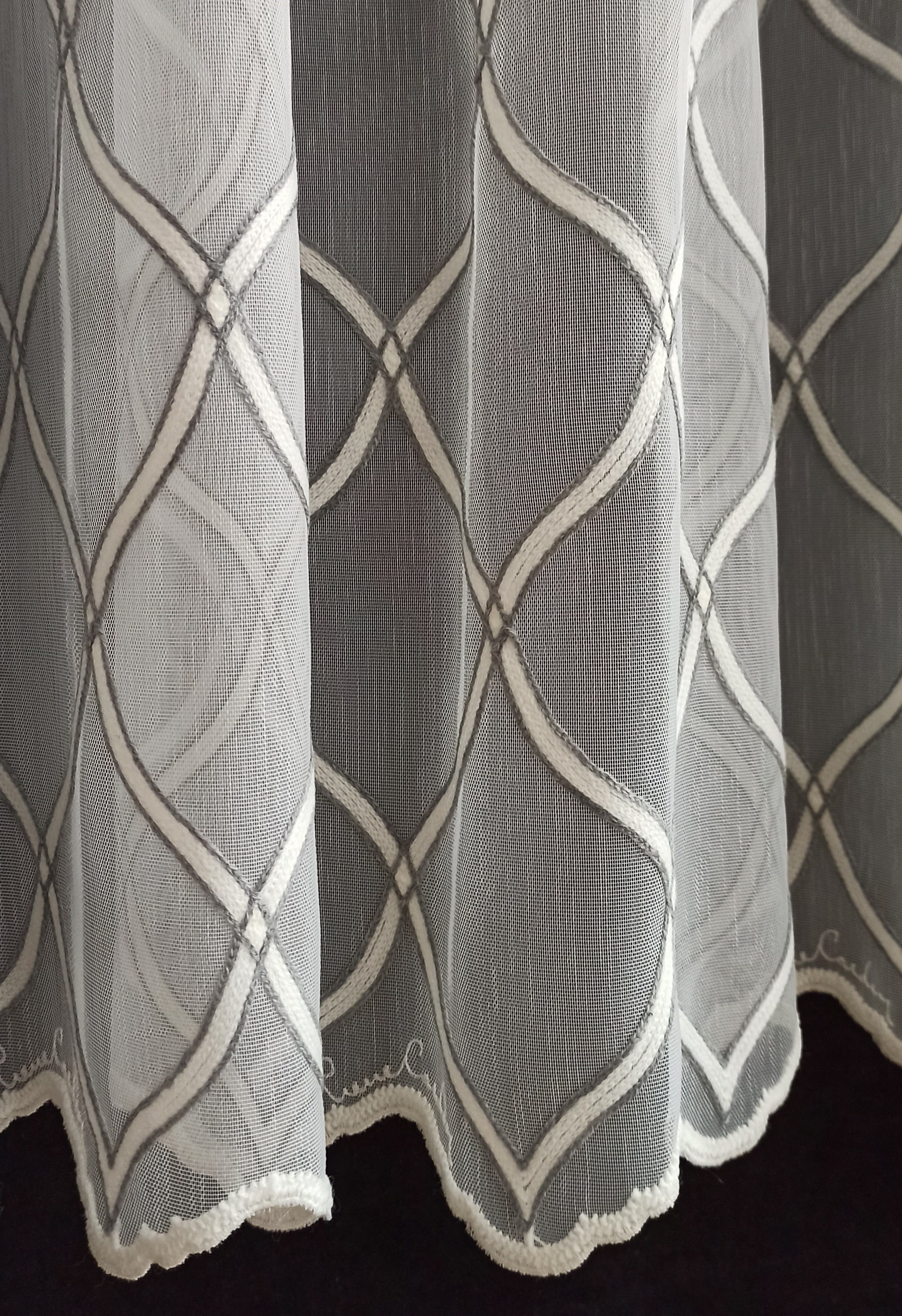 Tül PerdePİERRE CARDİN0001HİLAL TEKSTİL VE DERİ ÜRÜNLERİ GIDA SAN. TİC. LTD. ŞTİ.PİERRE CARDİN CRİSTALES 01 BEYAZ TÜL PERDE