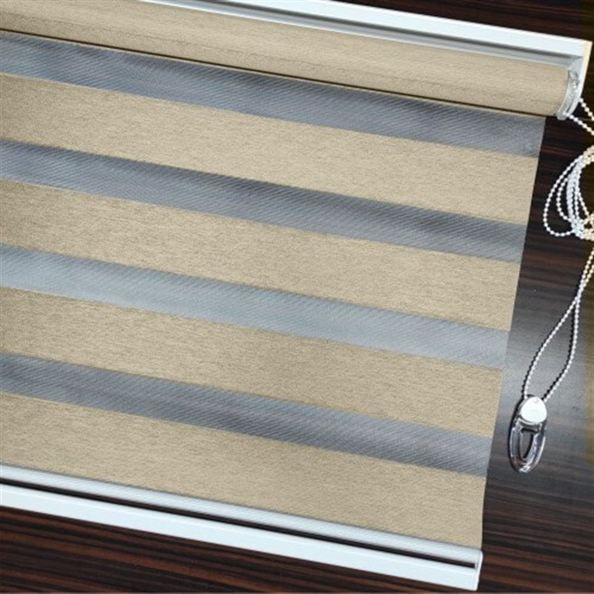 ZEBRA PERDEHİLAL TEKSTİLKISMET HT - 605HİLAL TEKSTİL VE DERİ ÜRÜNLERİ GIDA SAN. TİC. LTD. ŞTİ.KARARTMA BLACKOUT ZEBRA PERDE 3 FARKLI RENK SEÇENEĞİ