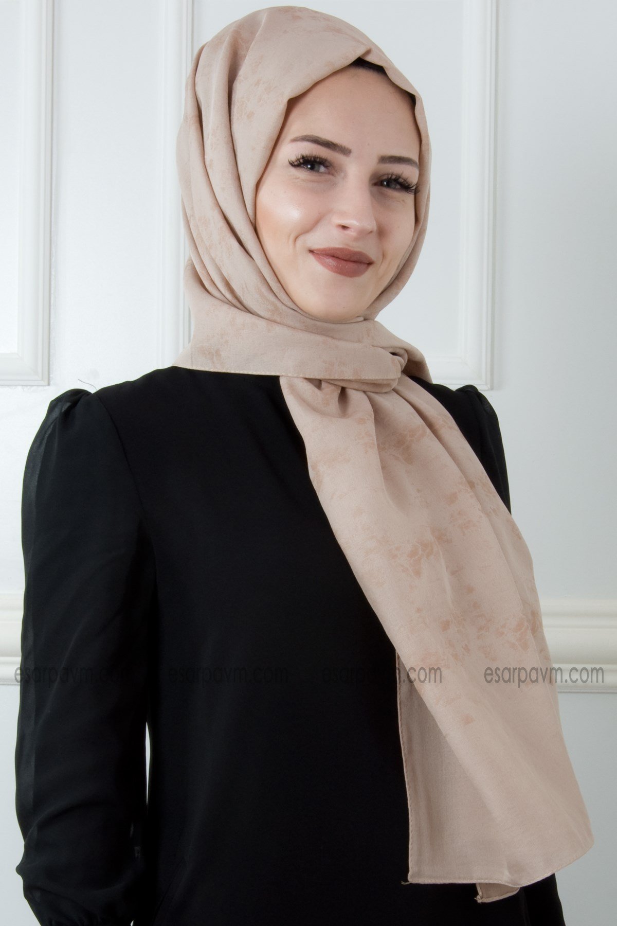 Armanda Mermer Desenli Şal Nude