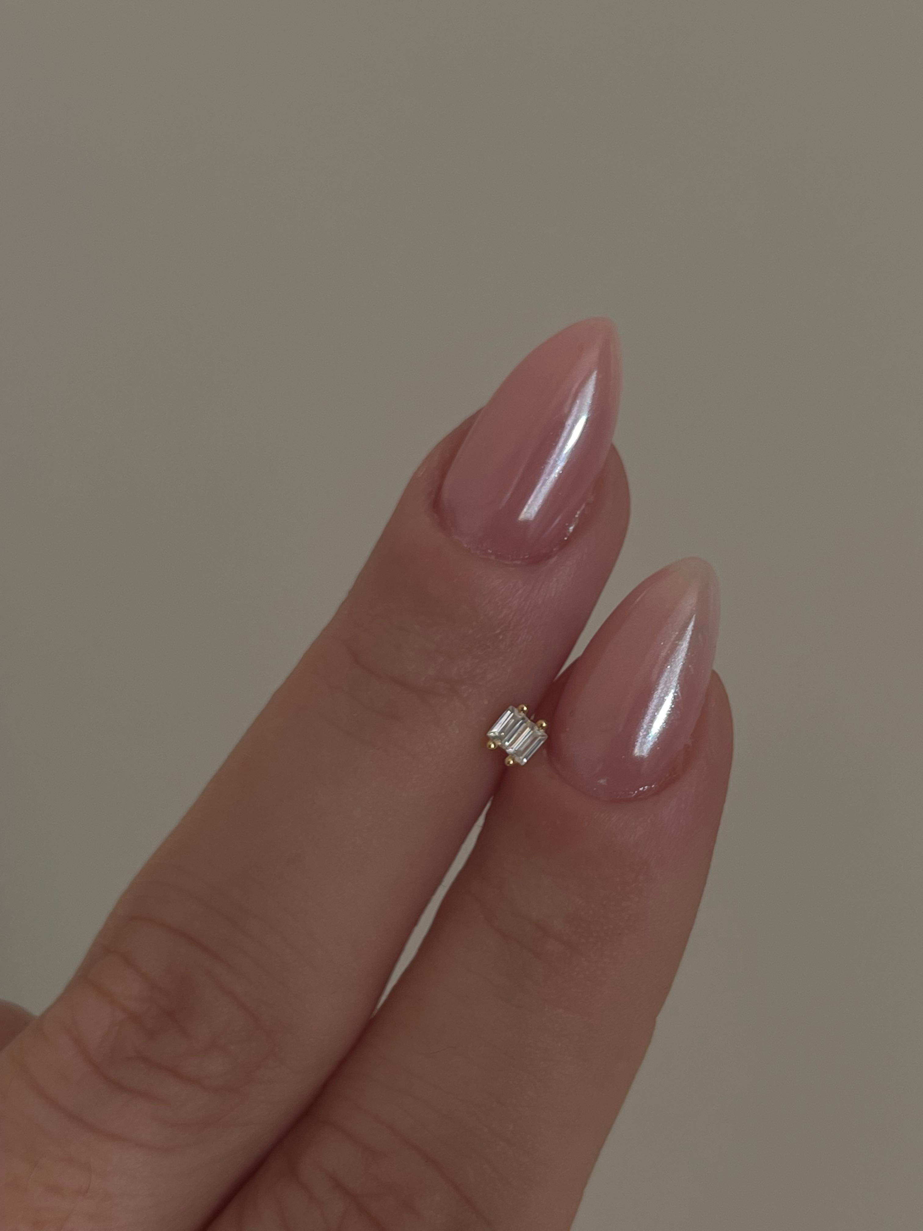 İki Küçük Baget Taşlı Piercing