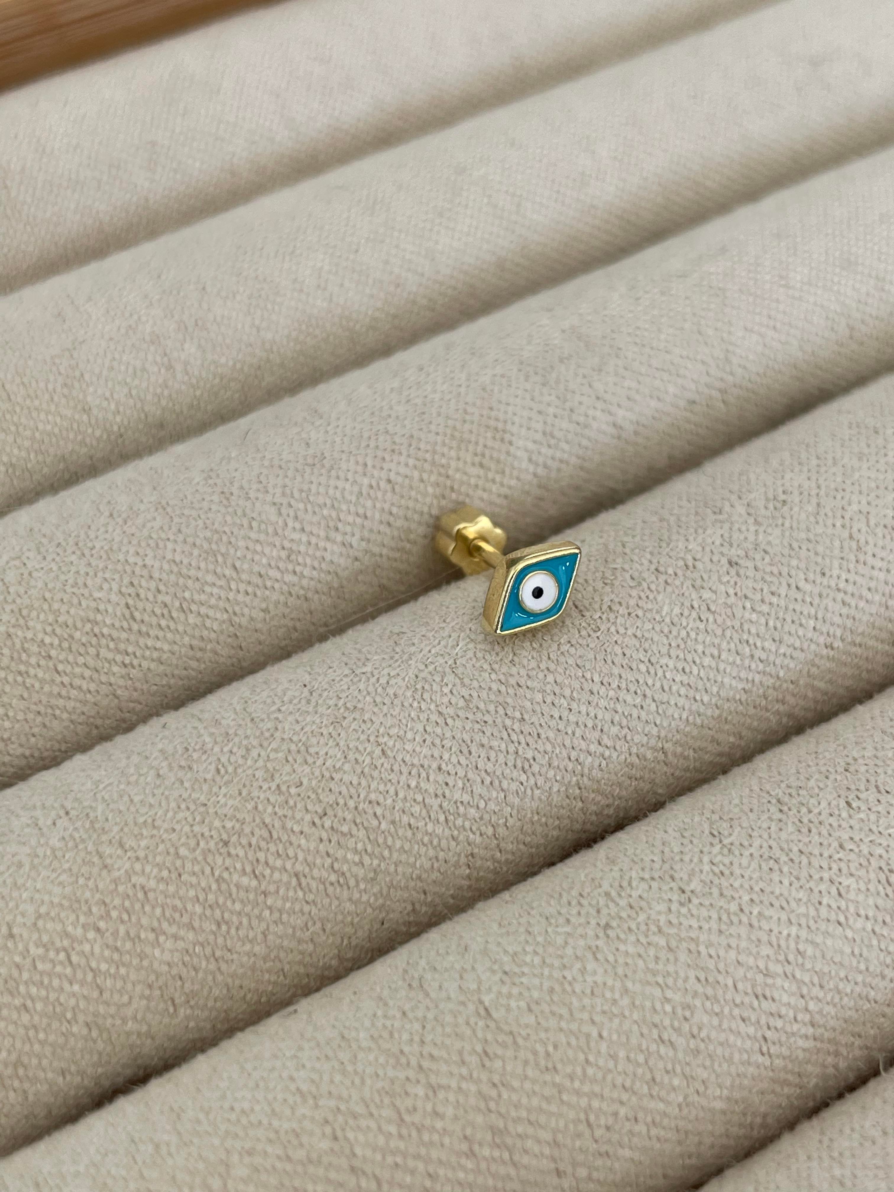 Mavi Mineli Göz Piercing