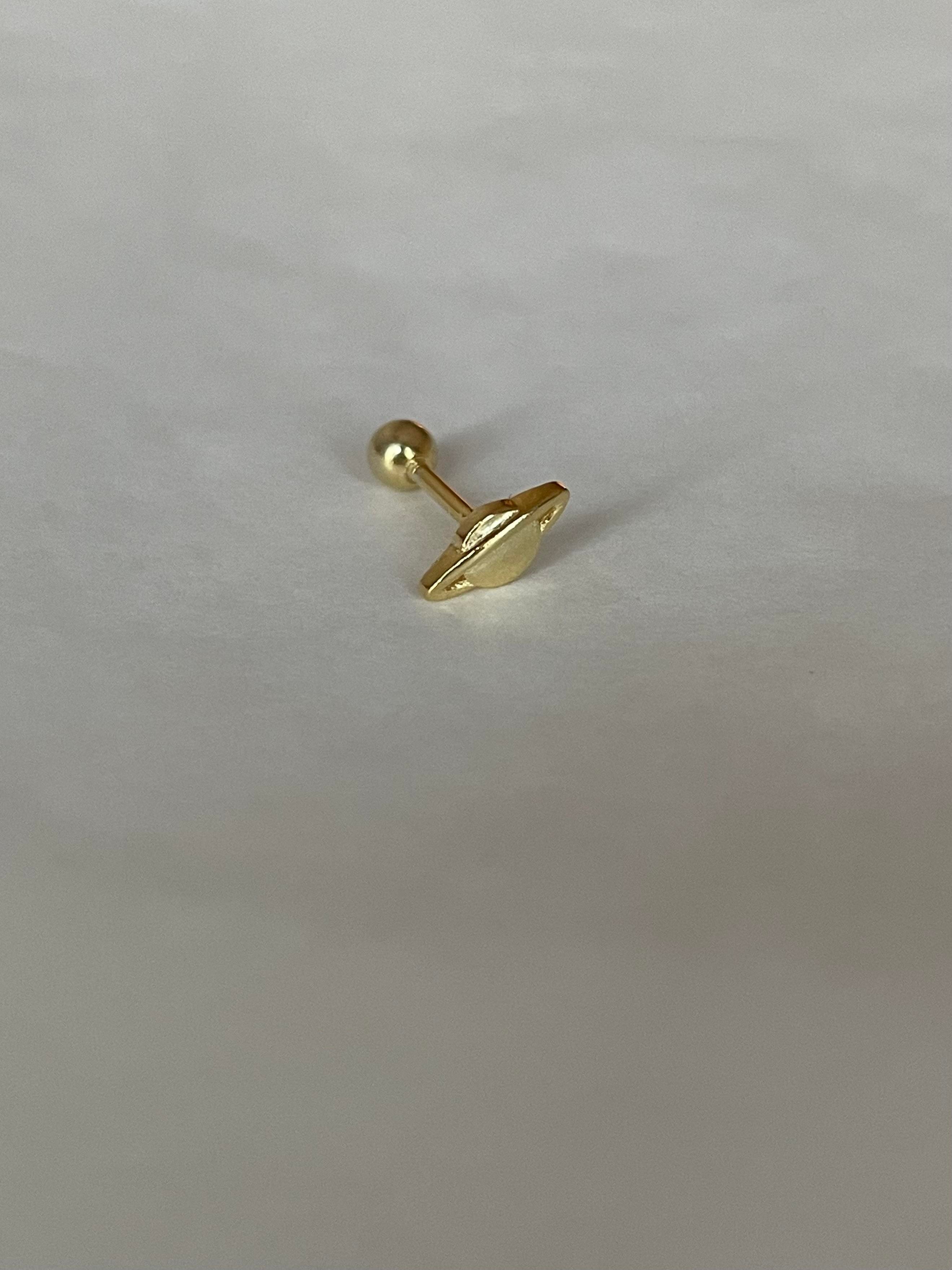 Satürn Piercing