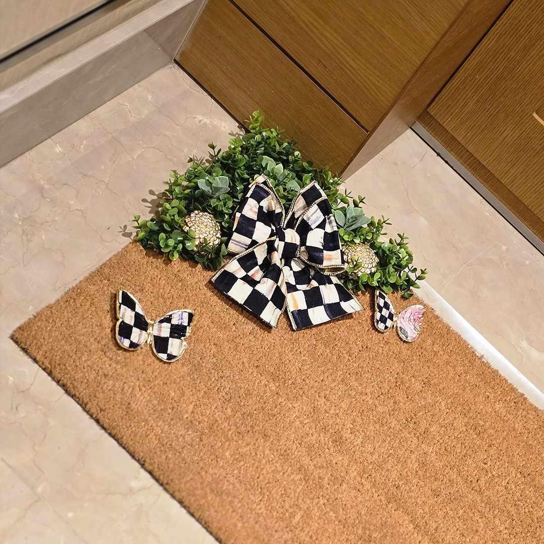 Özel Tasarım Kelebek Objeli Mackenzie-Childs Kurdeleli Paspas Büyük Boy Model 1