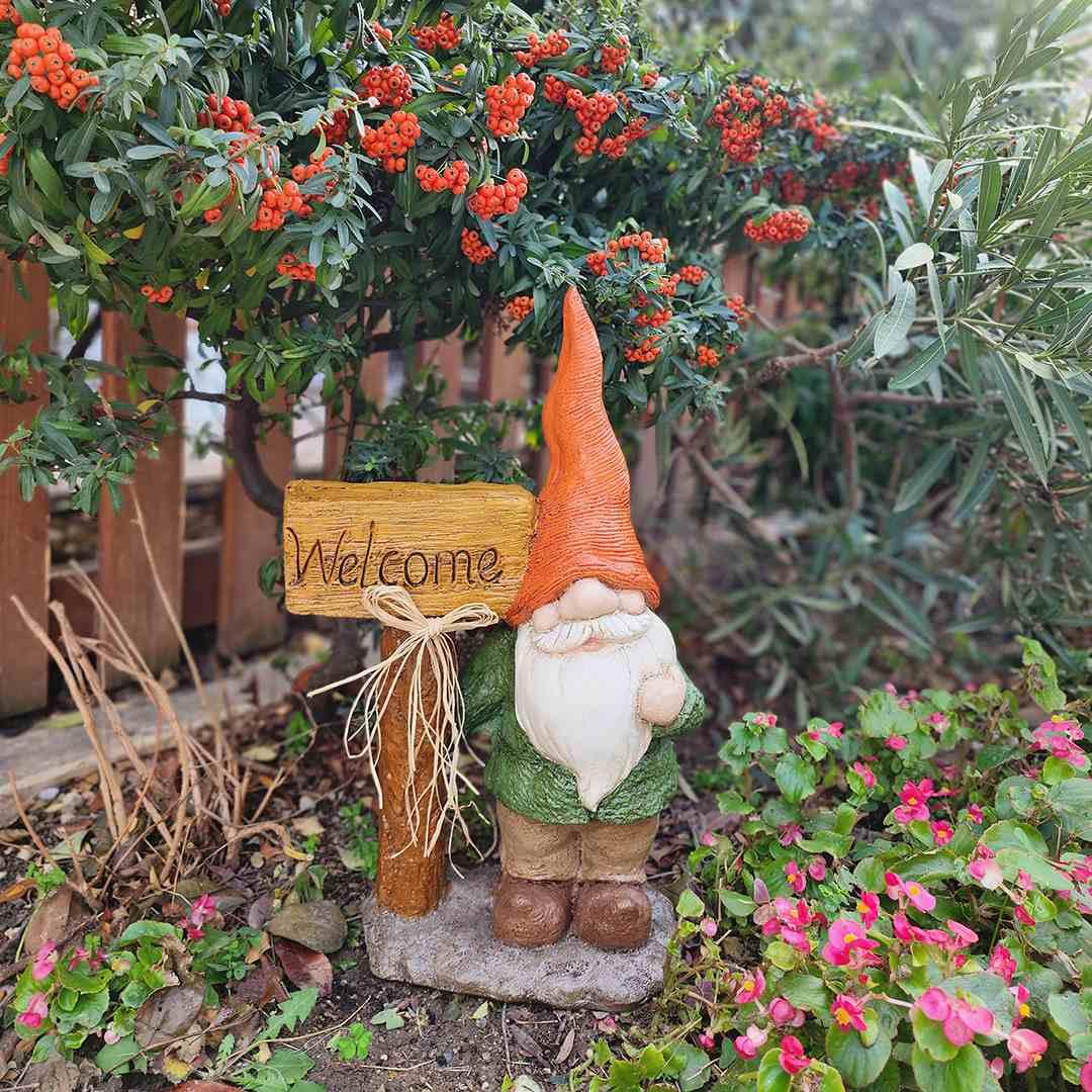 Welcome Cüce Heykeli Turuncu