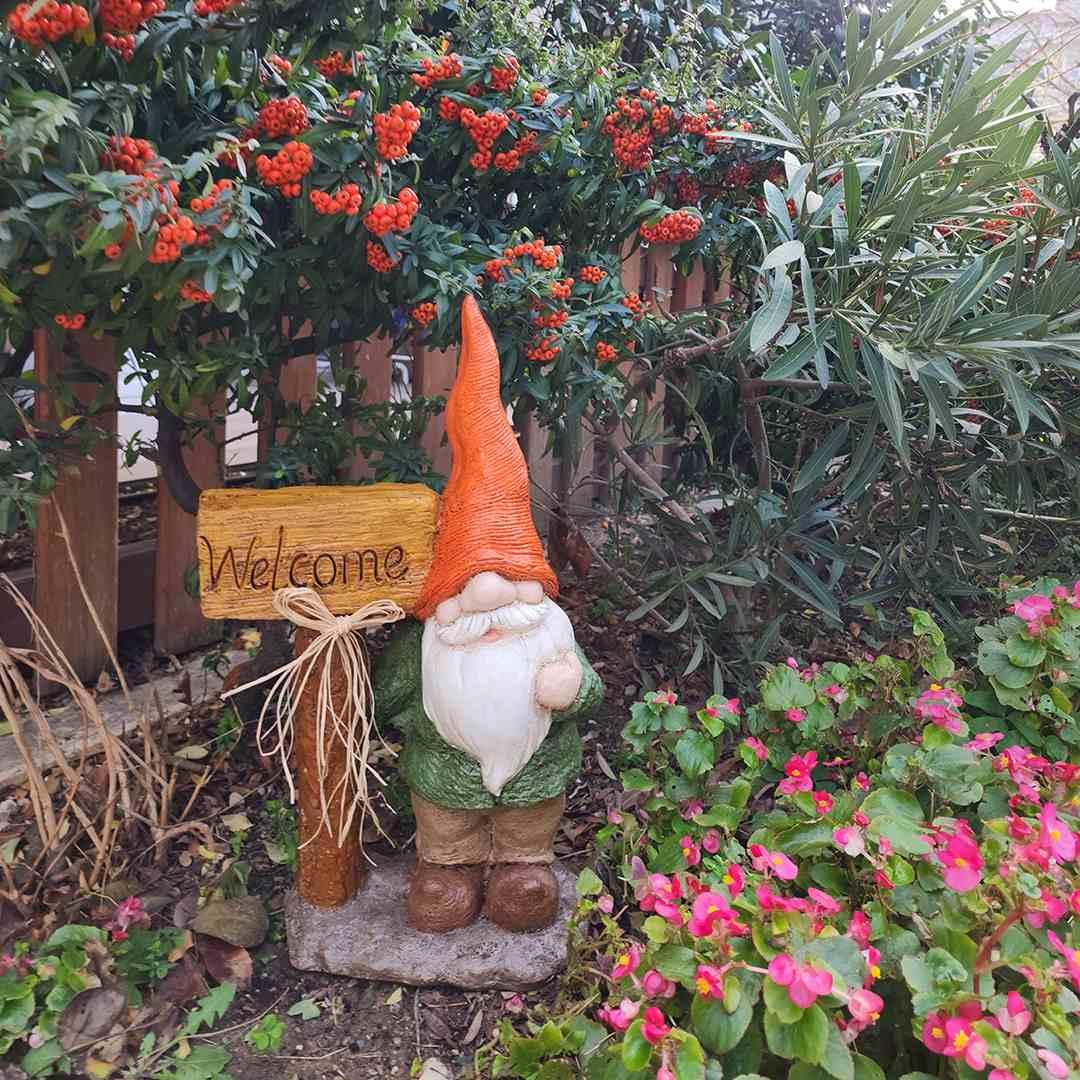 Welcome Cüce Heykeli Turuncu