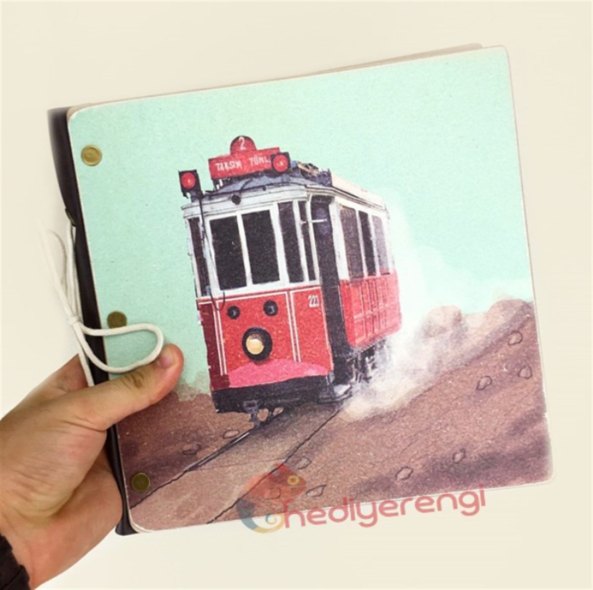 Ahşap Kapaklı Tramvay Temalı Eskitme Hatıra Defteri Model 3